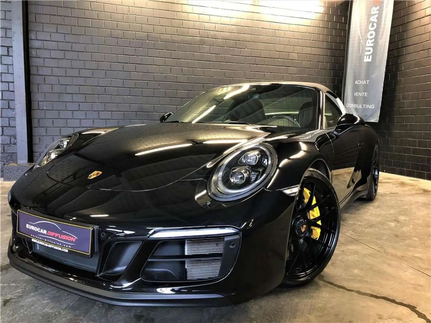 Porsche 911 991 (2) 3.0 Targa 4 GTS 450 Noir - 1