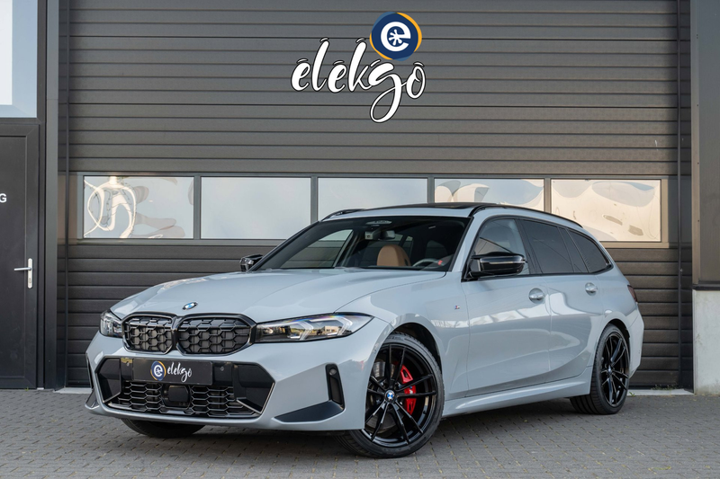 BMW 340 3-serie Touring M340i xDrive Pano|Trekhaak|Harman-