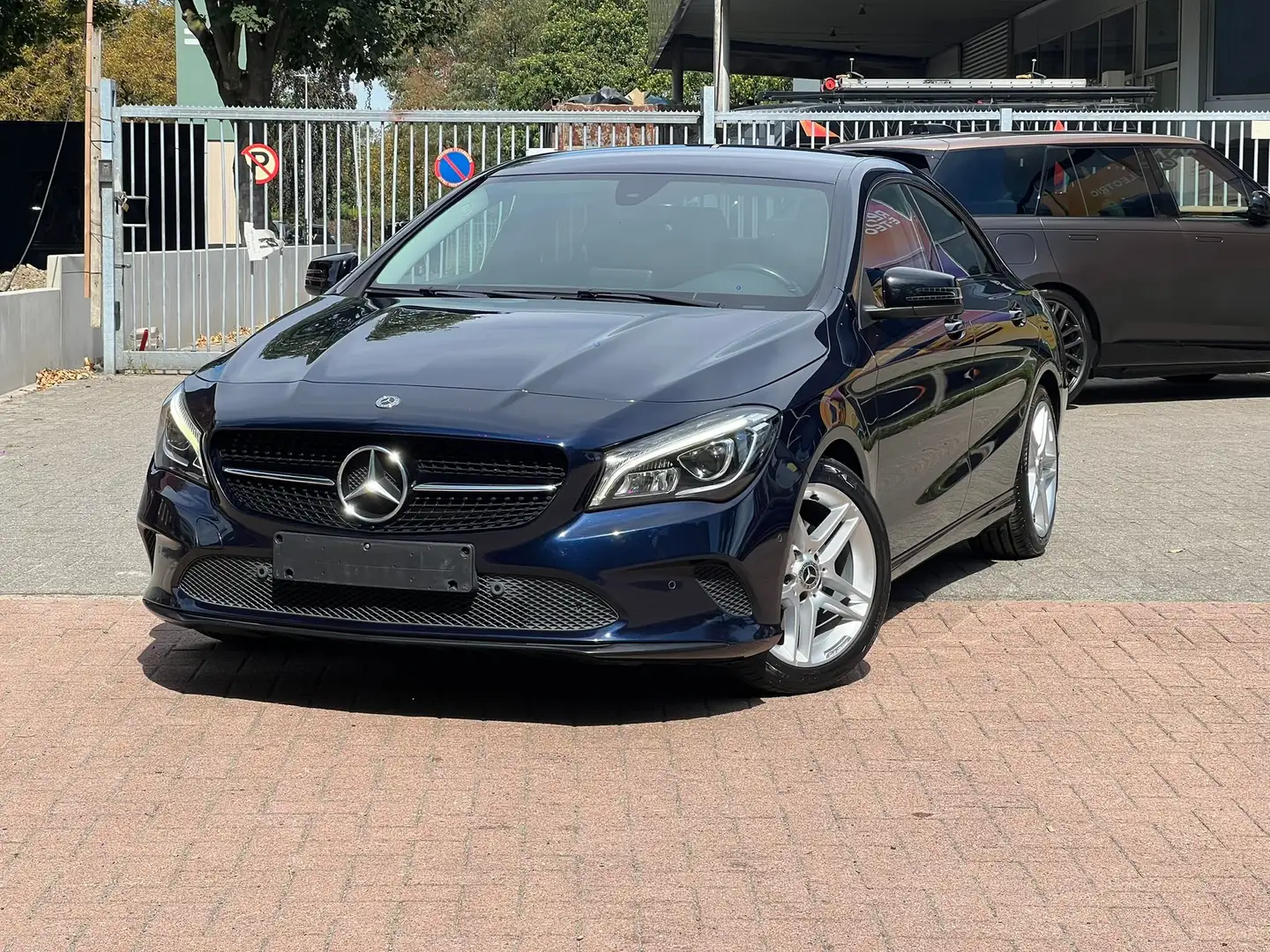 Mercedes-Benz CLA 180 CLA 180 d 7G-DCT Urban Kék - 1