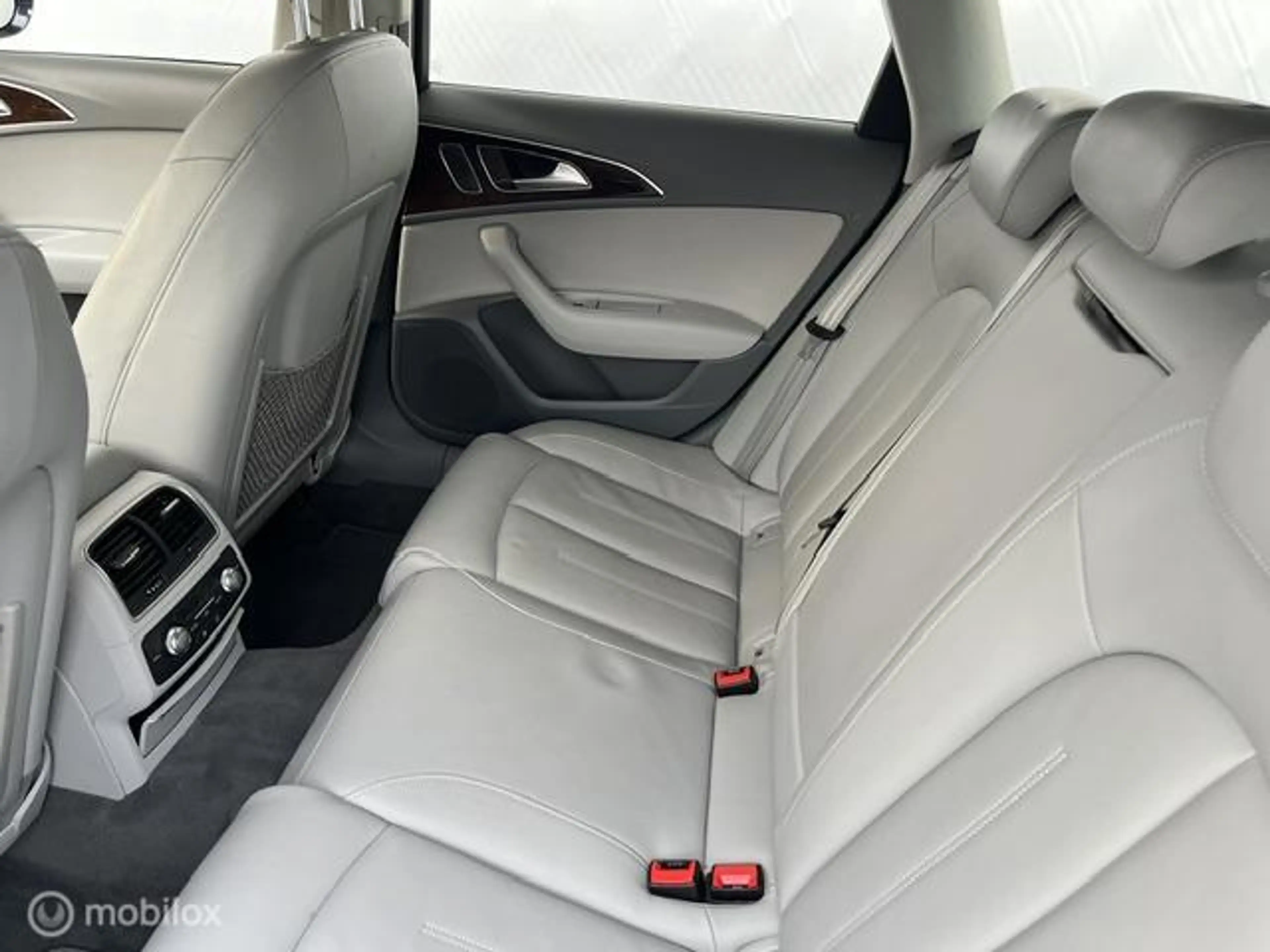 Audi A6 Avant 3.0 TDI quattro Pro Line Plus — photo 9