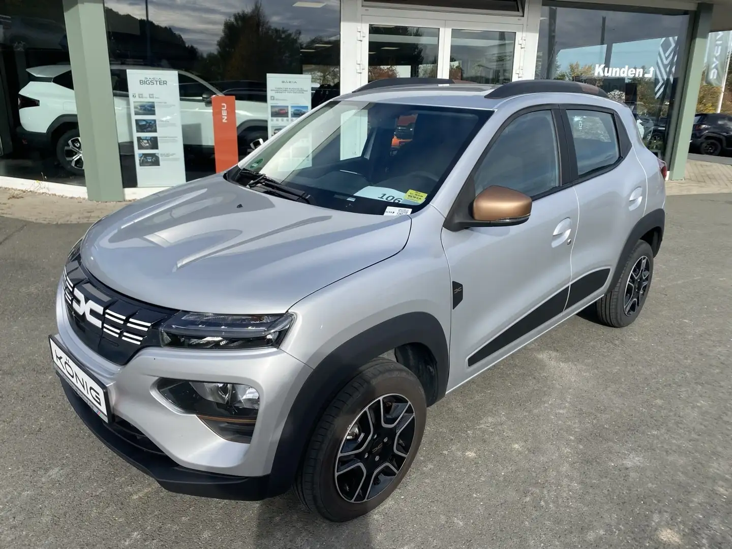 Dacia Spring Extreme 65 Electric Gris - 1