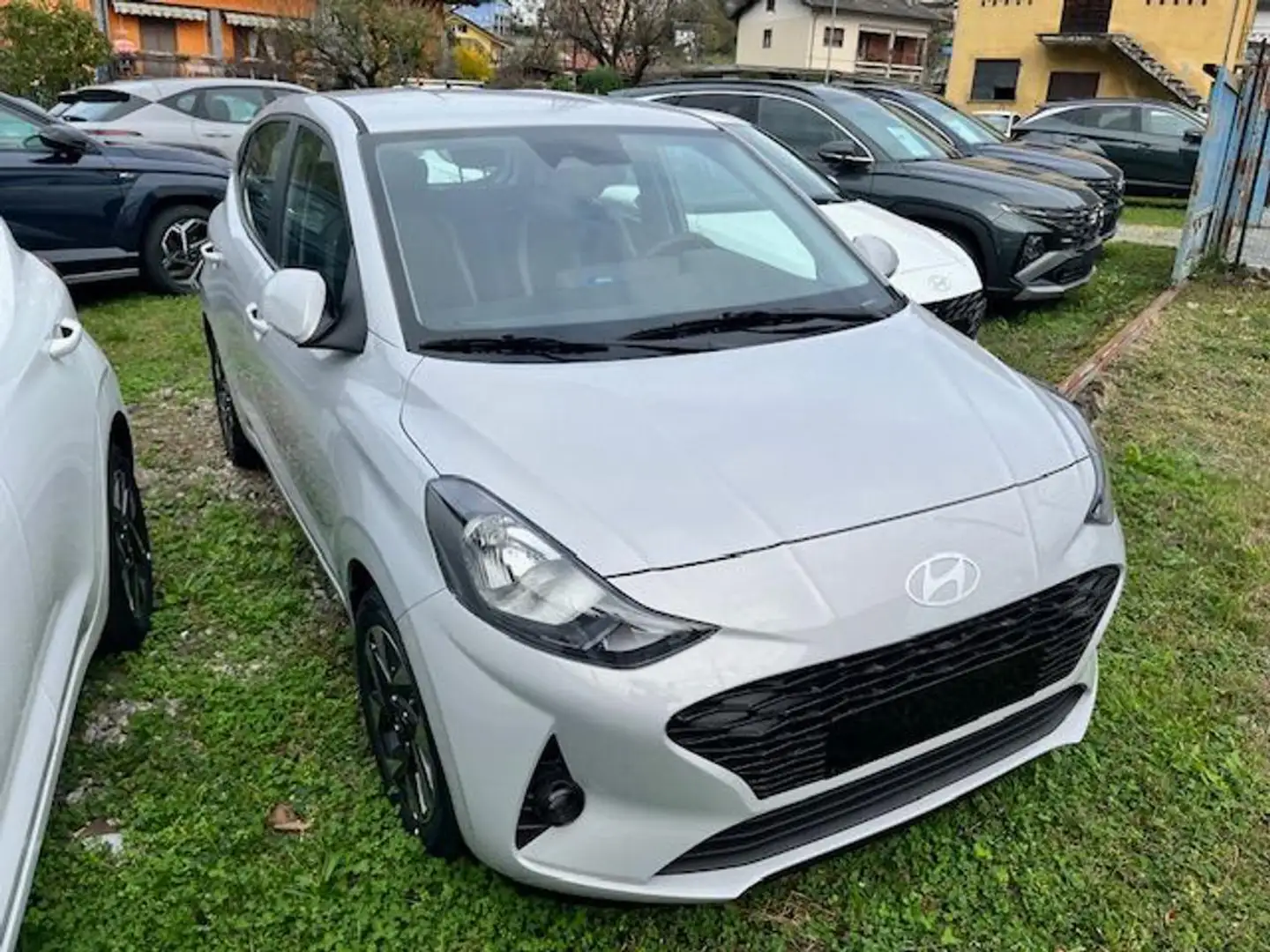 Hyundai i10 1.0 GPL Connectline KM0 Argento - 1