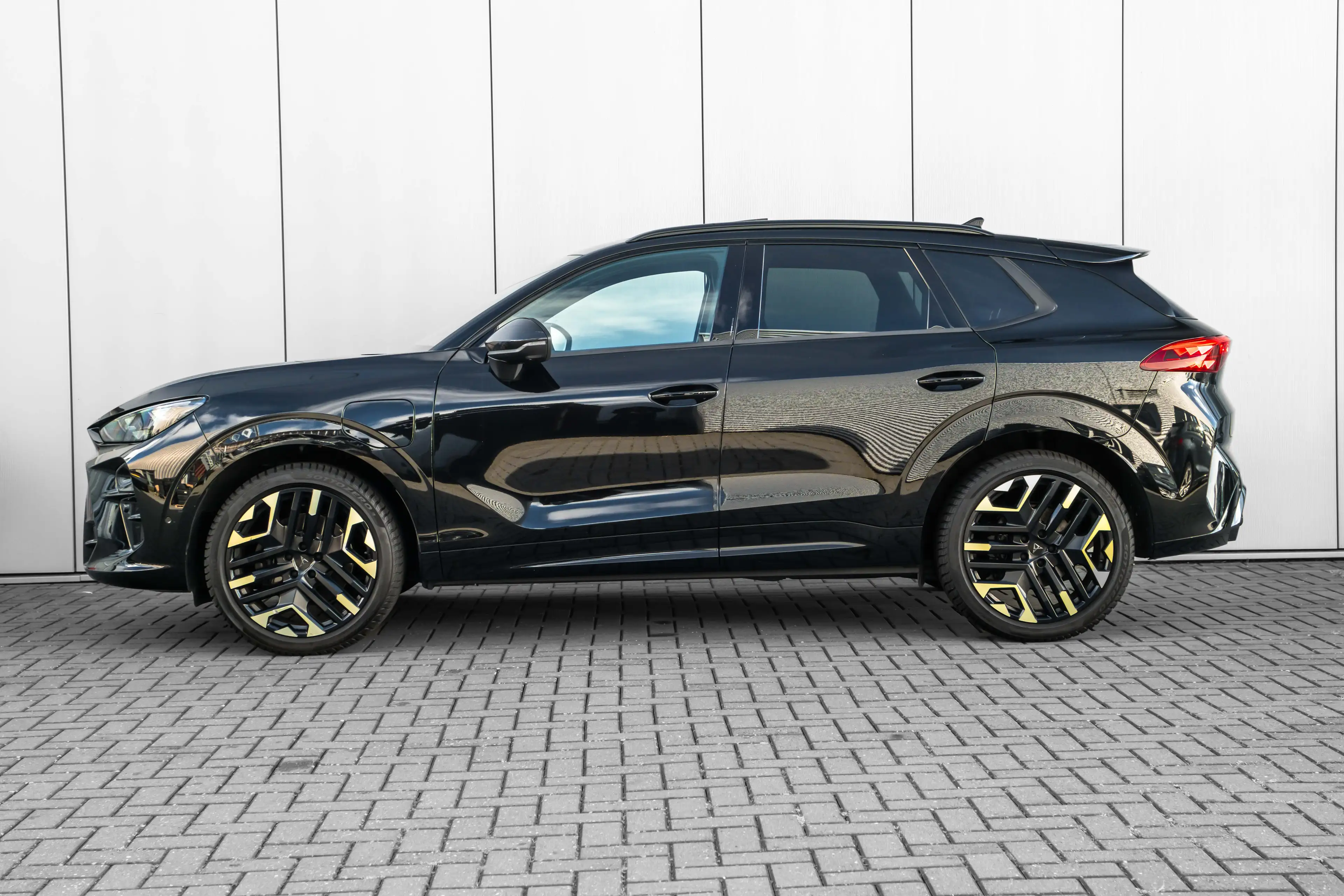 CUPRA Terramar 1.5 TSI e-Hybrid VZ Tribe Edition l Sennheiser Sou — photo 5