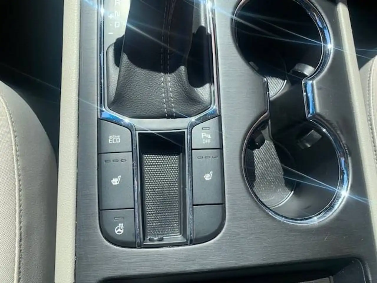 Kia Sedona снимка Kia Sedona