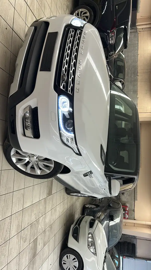 Land Rover Range Rover Sport Mark II SDV8 4.4L Autobiography Dynamic A - 1