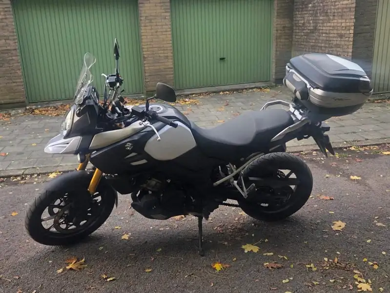 Suzuki V-Strom 1000 - foto 4
