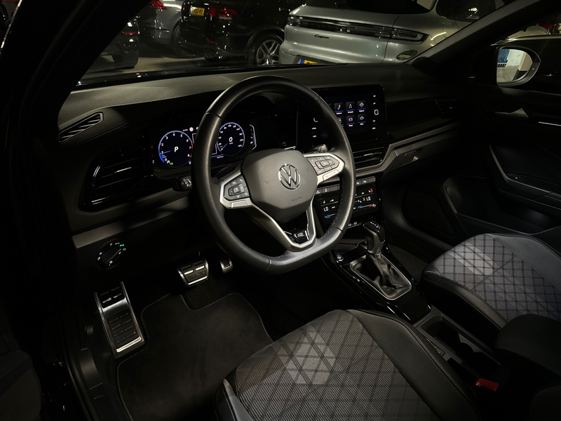 Volkswagen T-Roc 1.5 TSI R-Line Pano|IQ|Keyles|CarPlay|Sfeer — photo 5