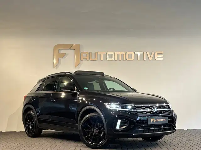 Volkswagen T-Roc view 7