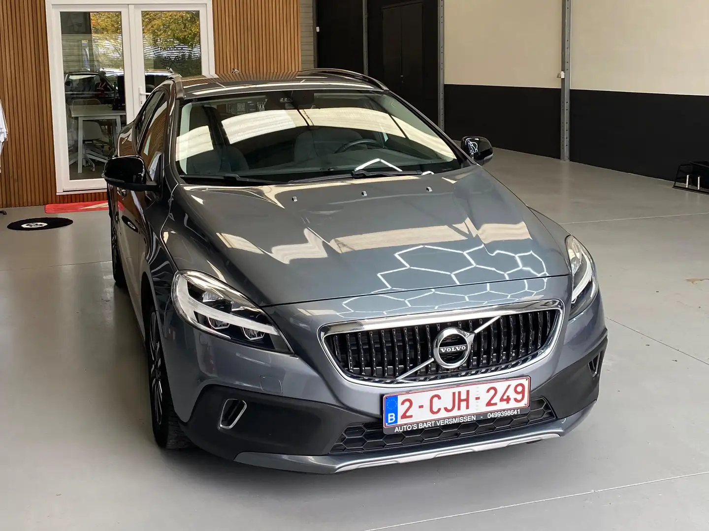 Volvo V40 Cross Country V40 Cross Country D2 Geartronic Plus Gris - 1