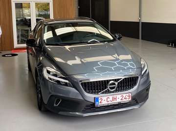 AUTOMAAT - V40 Cross Country D2 Geartronic Plus