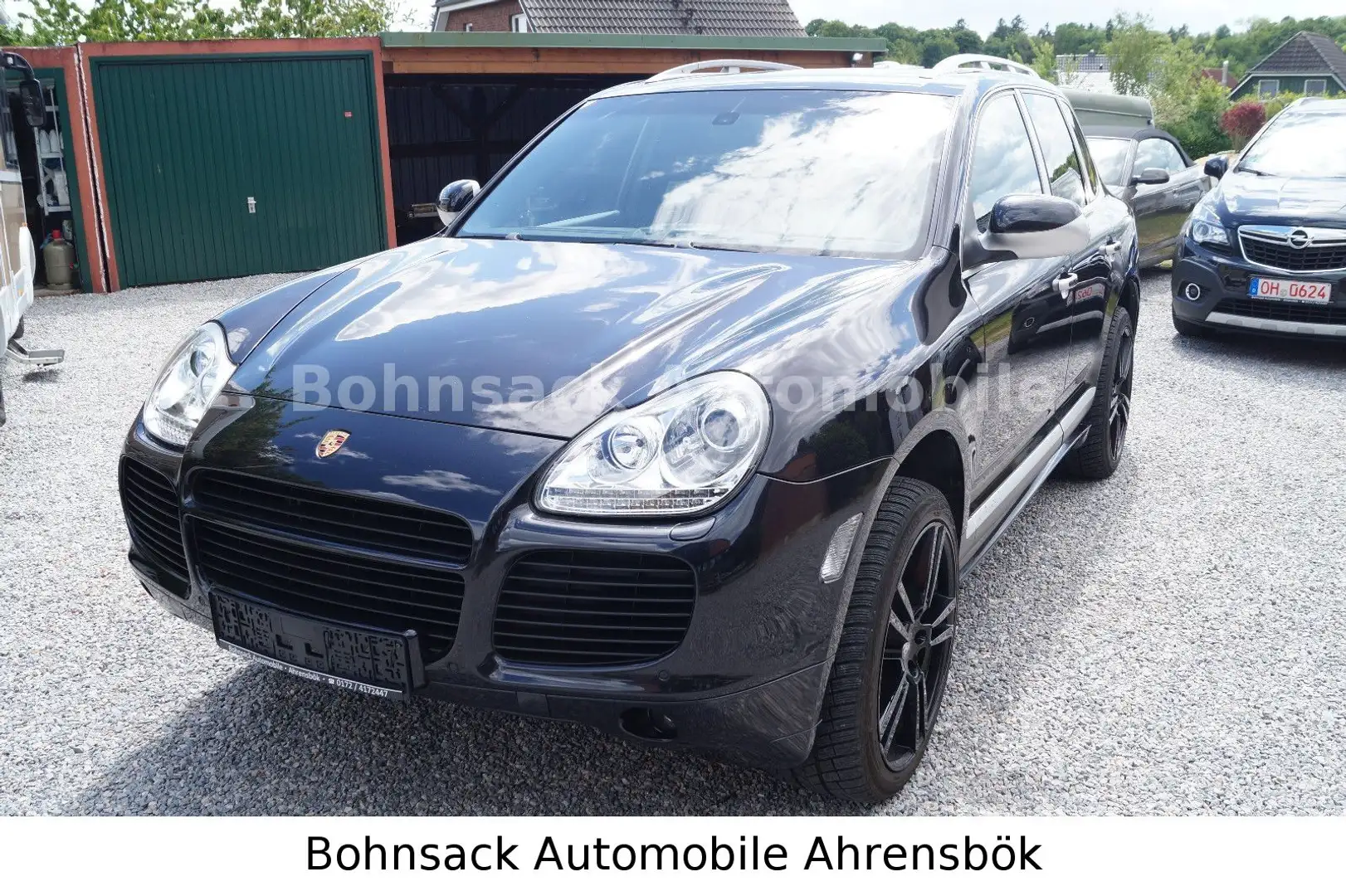 Porsche Cayenne Turbo S gepflegter Zustand Schwarz - 1