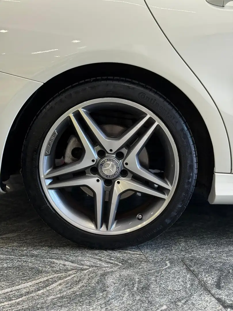 Mercedes-Benz CLA 200 CLA - C117 d (cdi) Premium auto Bianco - 2