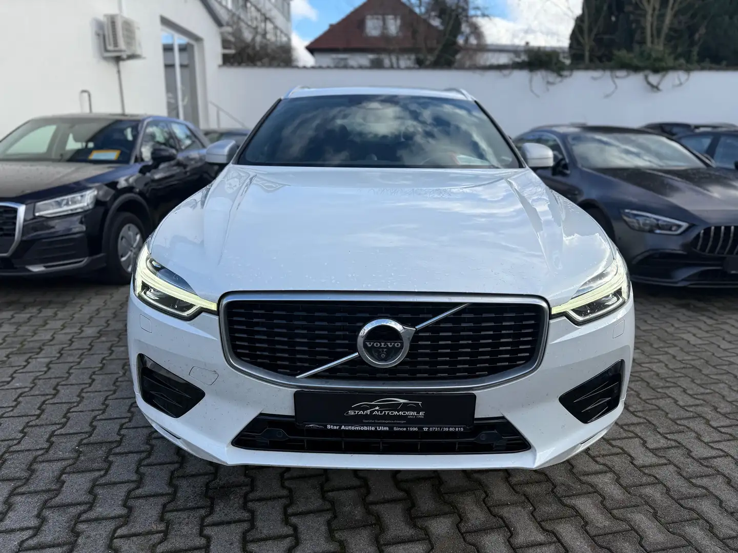 Volvo XC60 R Design*Allrad*Pano*360 Kamera*Head-up*AHK*uvm Blanc - 2