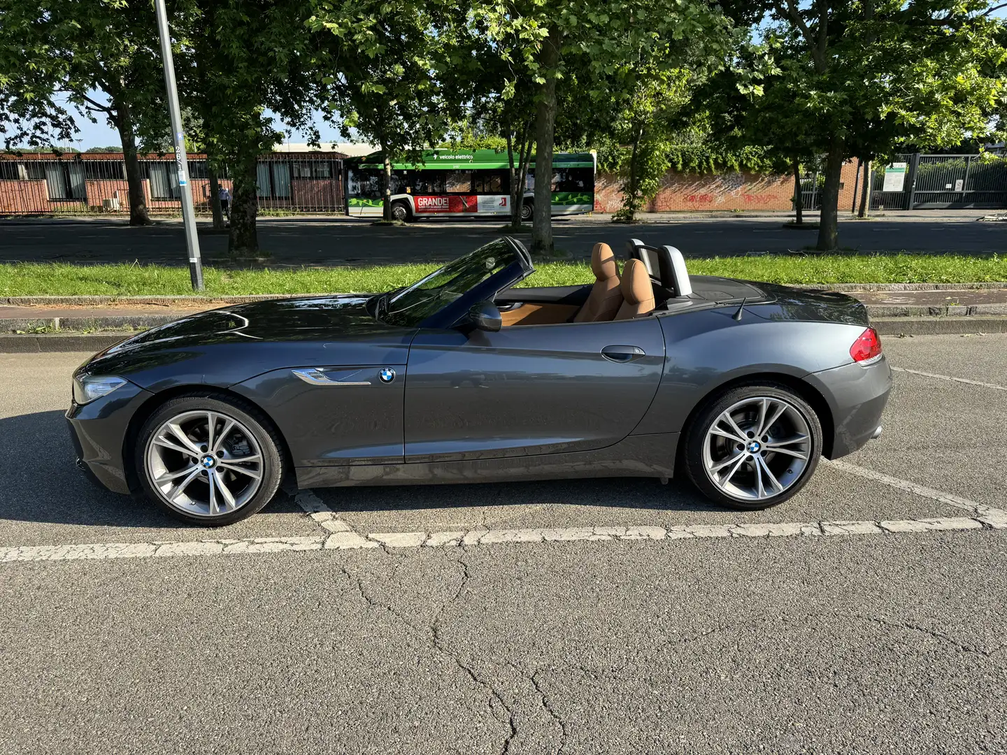 BMW Z4 Z4 sdrive18i Szary - 2