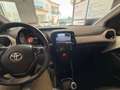 Toyota Aygo 1.0 VVT-i 69 CV 3 porte x-play MMT - thumbnail 10