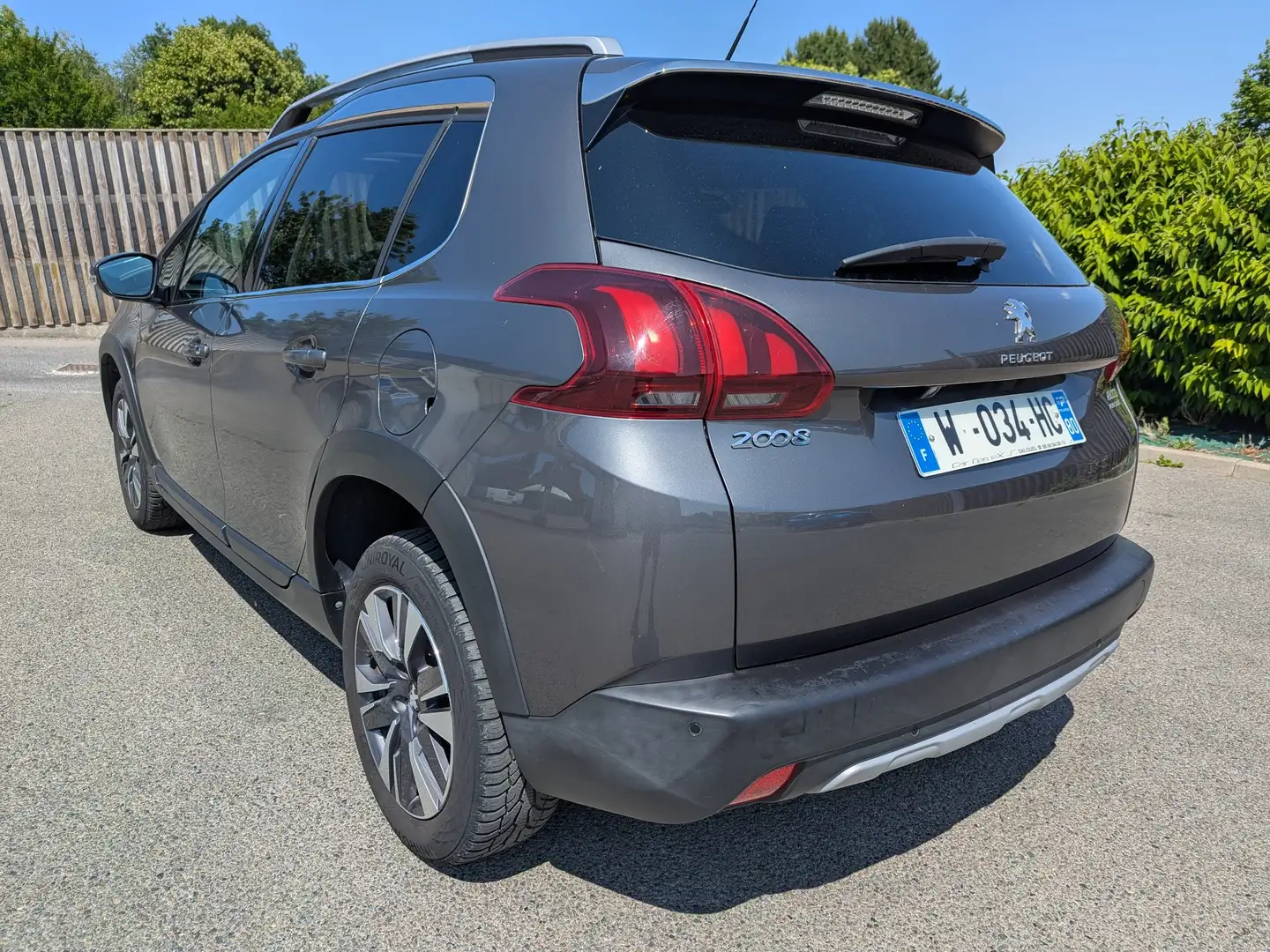 Peugeot 2008 2008 BlueHDi 100ch S vo:504 Gris - 2