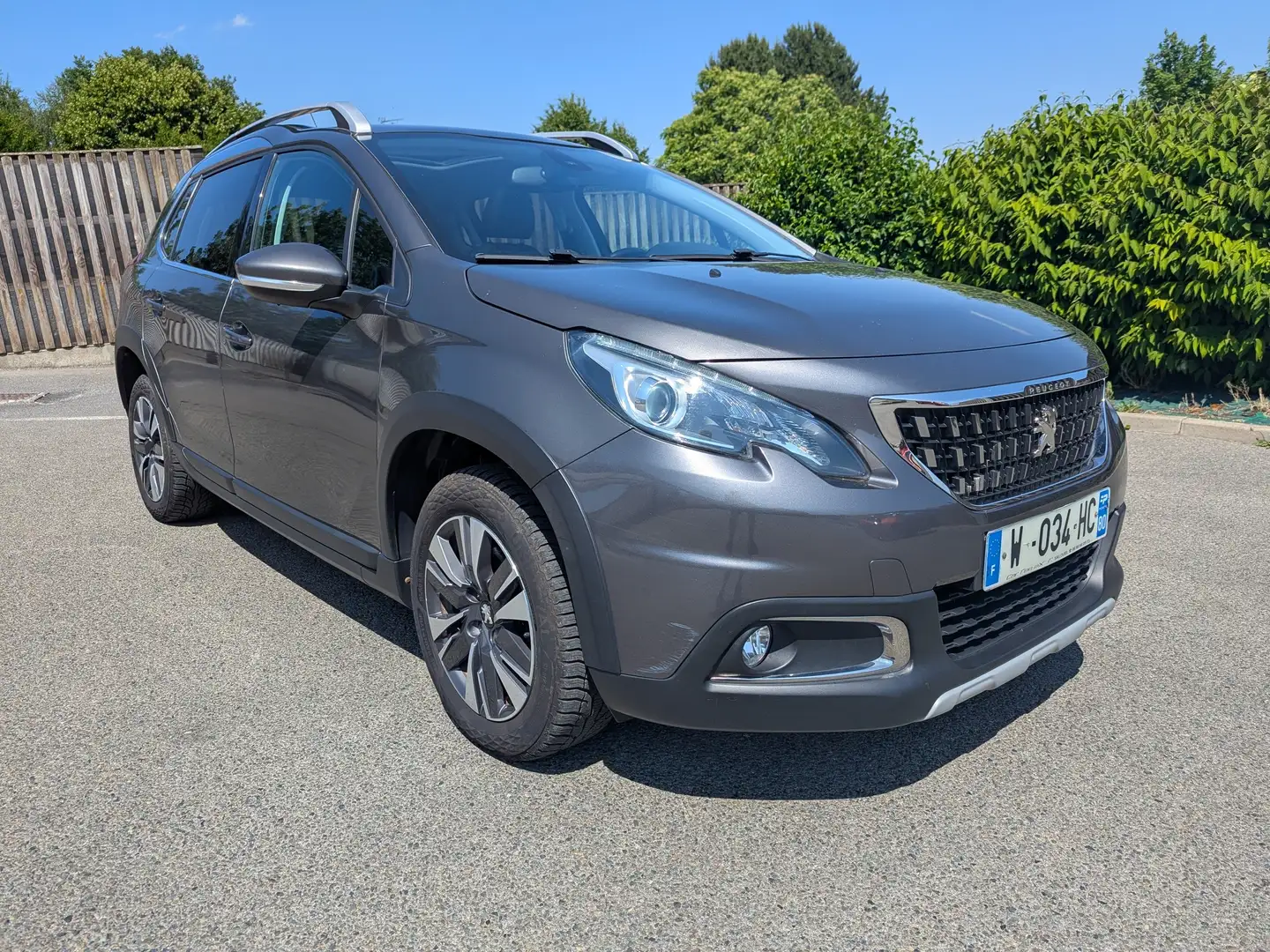 Peugeot 2008 2008 BlueHDi 100ch S vo:504 Gris - 1