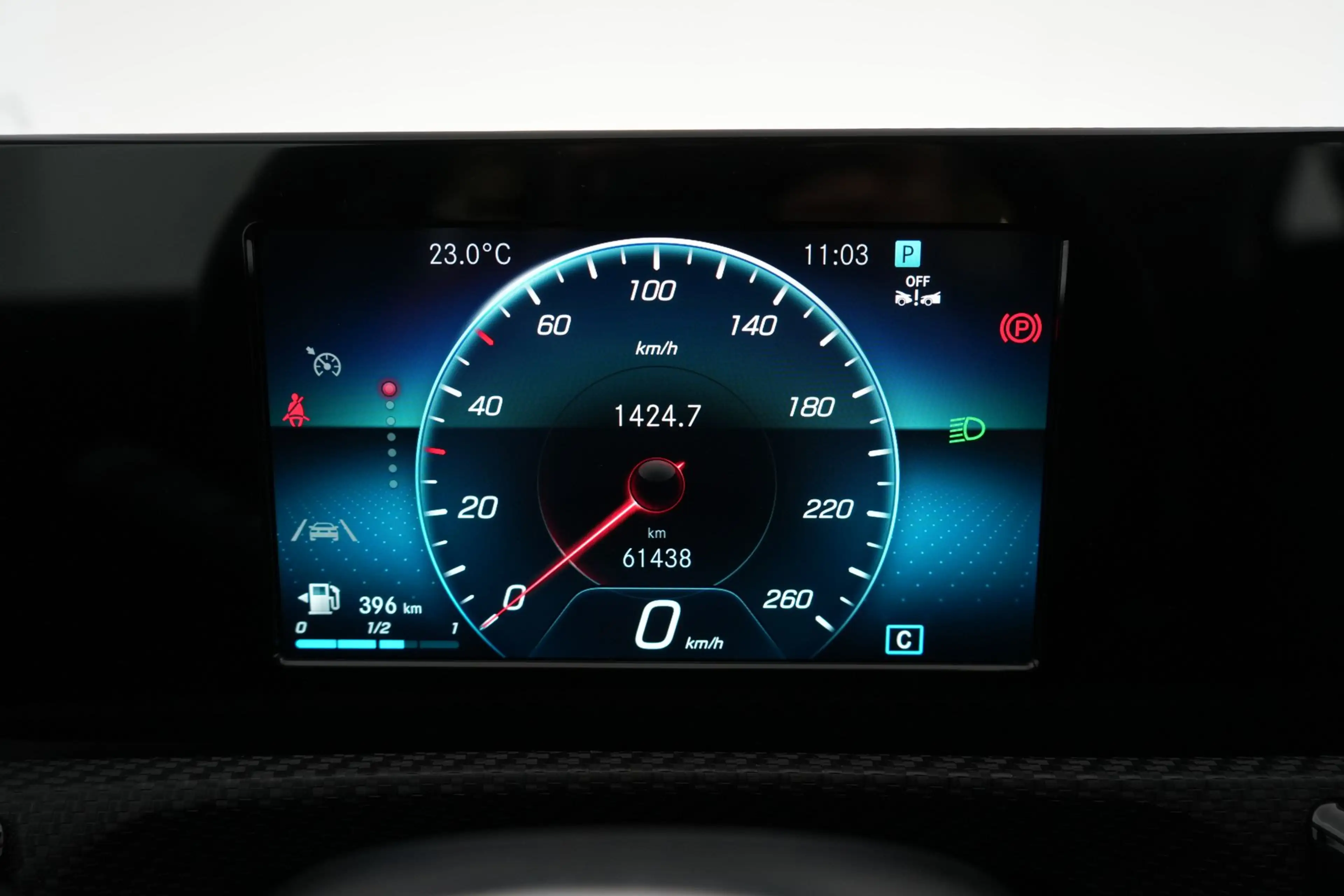 Mercedes-Benz A 180 Business Solution Essential GPS PDC CAM Cruise Ctr — photo 14