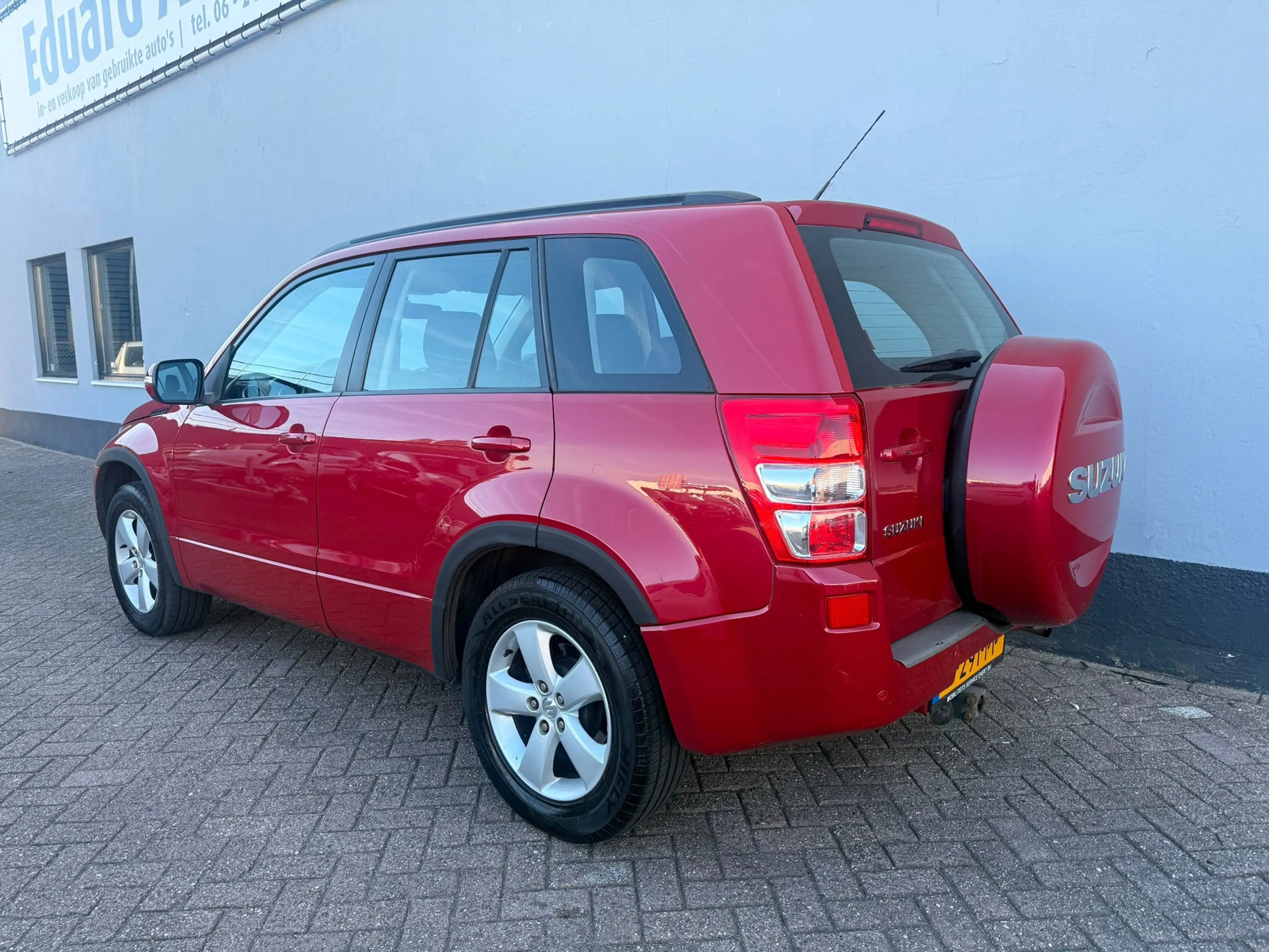 Suzuki Grand Vitara 2.4 Exclusive Automaat - Trekhaak — photo 3