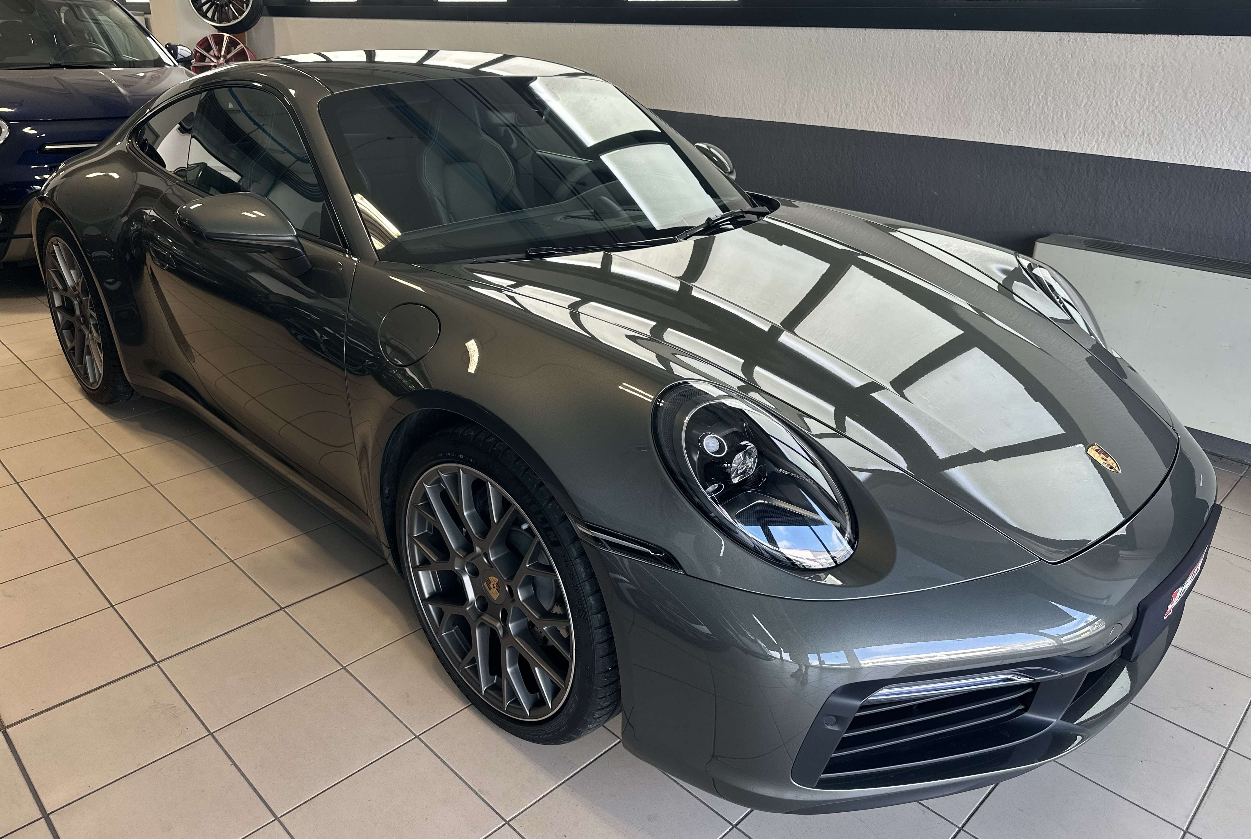Porsche 911