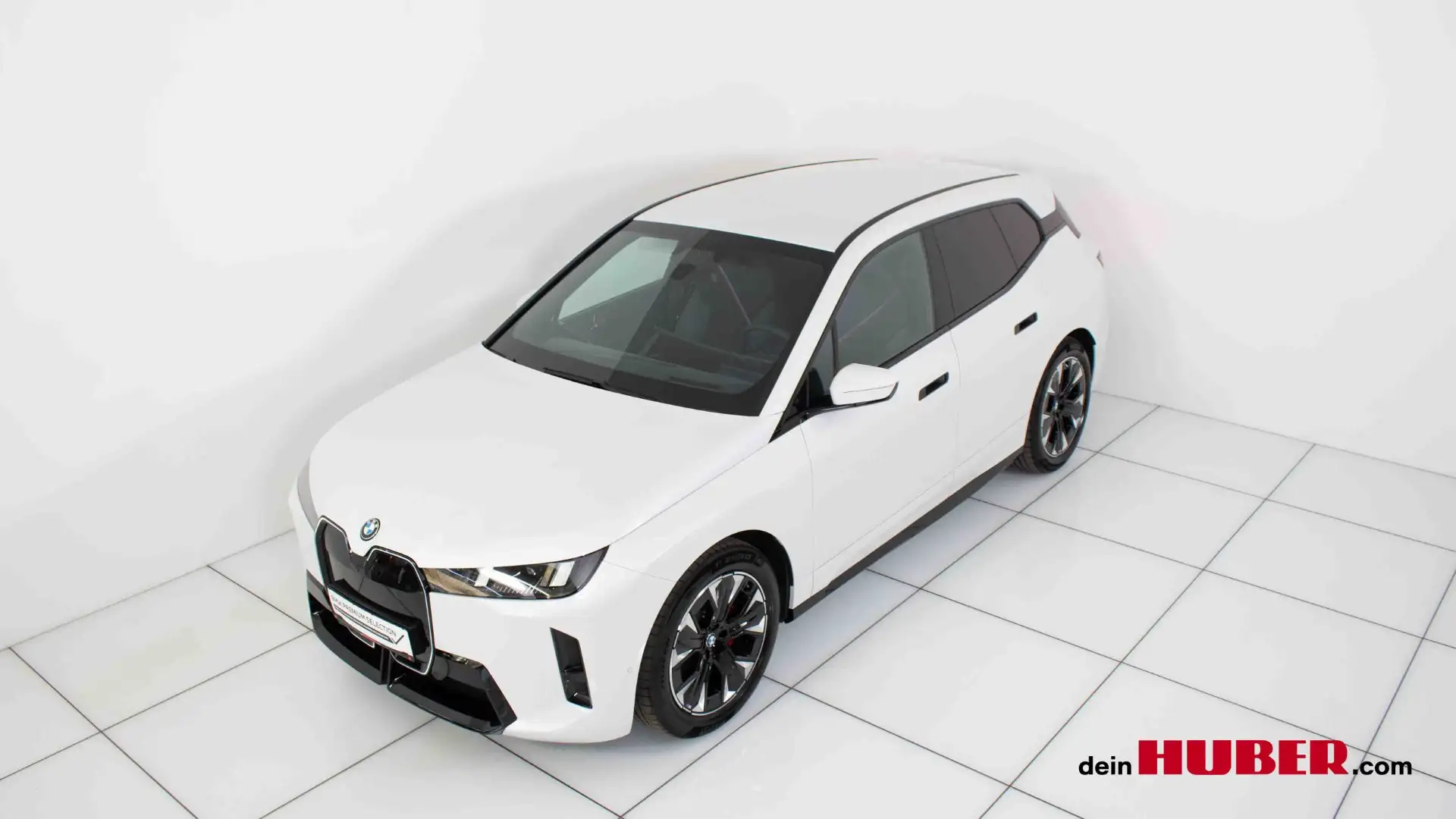 BMW iX xDrive45 Weiß - 2