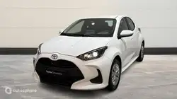 Toyota Yaris 120 VVT-i Dynamic Business 5p MC24