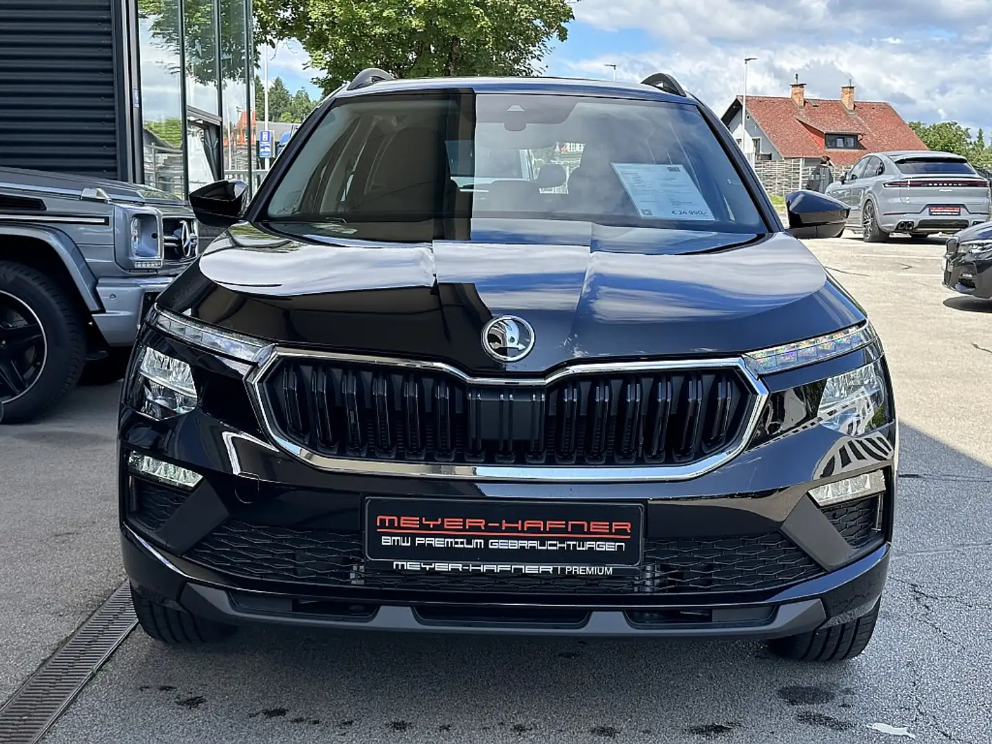 Skoda Kamiq 1,0 TSI Essence DSG Schwarz - 2