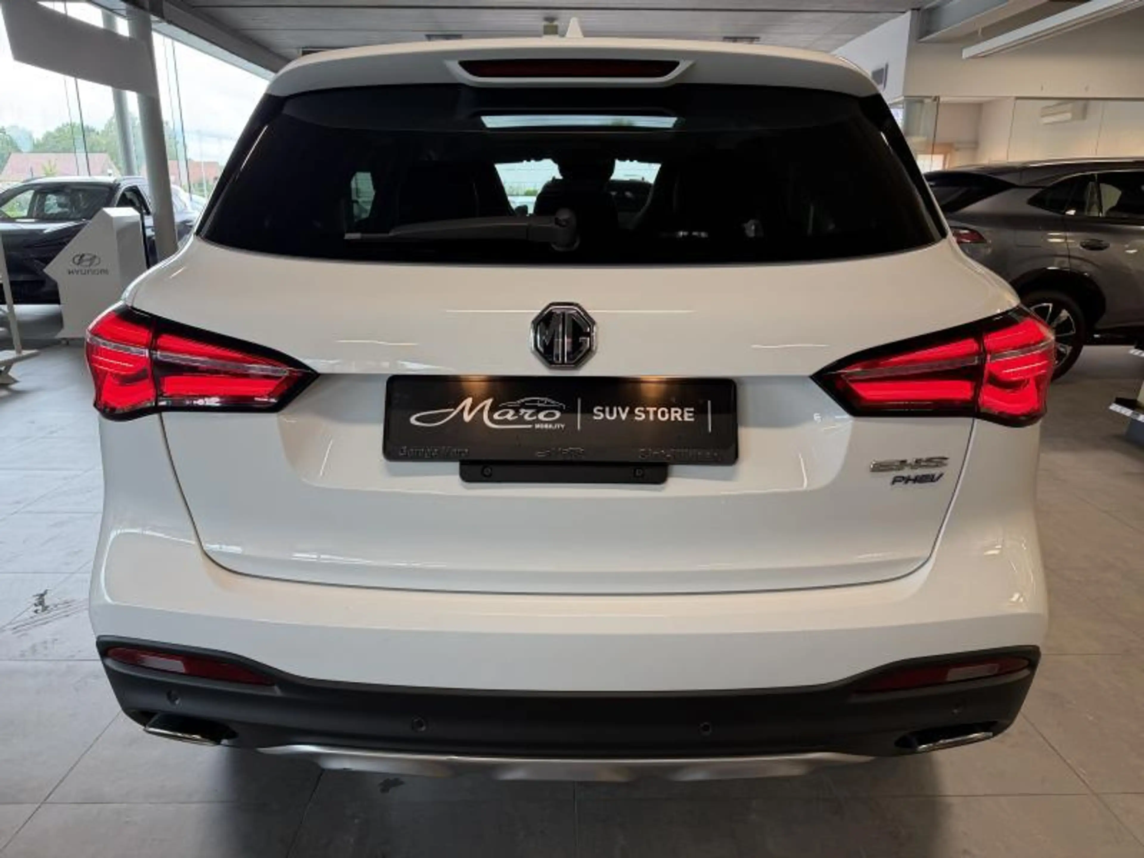 MG EHS 1.5T-GDi PLUG-IN Luxury | GPS, camera,... | FULL O — photo 11