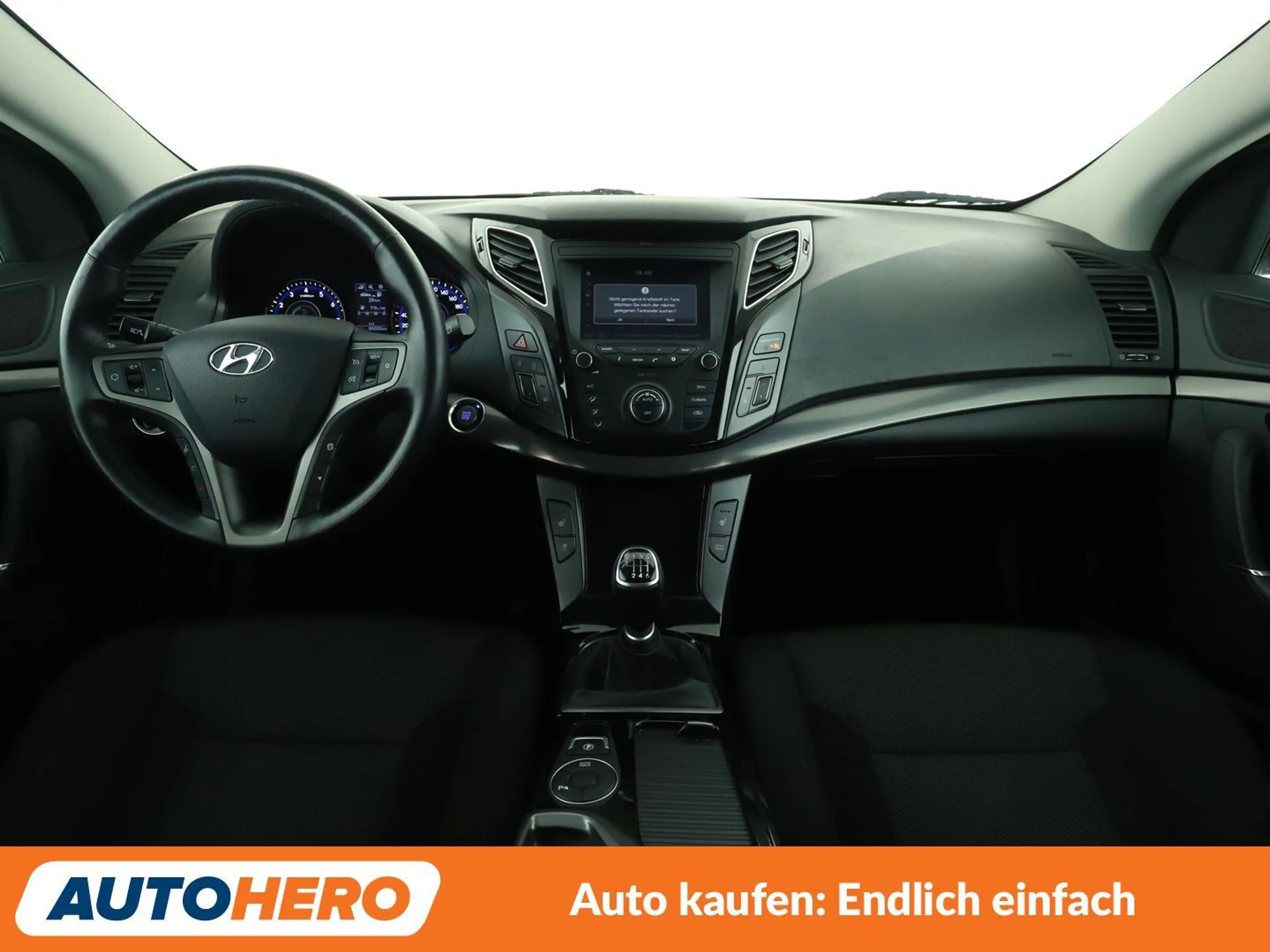 Hyundai i40 2.0 GDI Family+*NAVI*TEMPO*CAM*PDC*SHZ* — photo 12