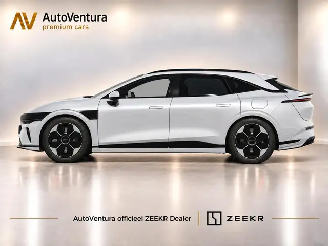 Zeekr 7GT view 2