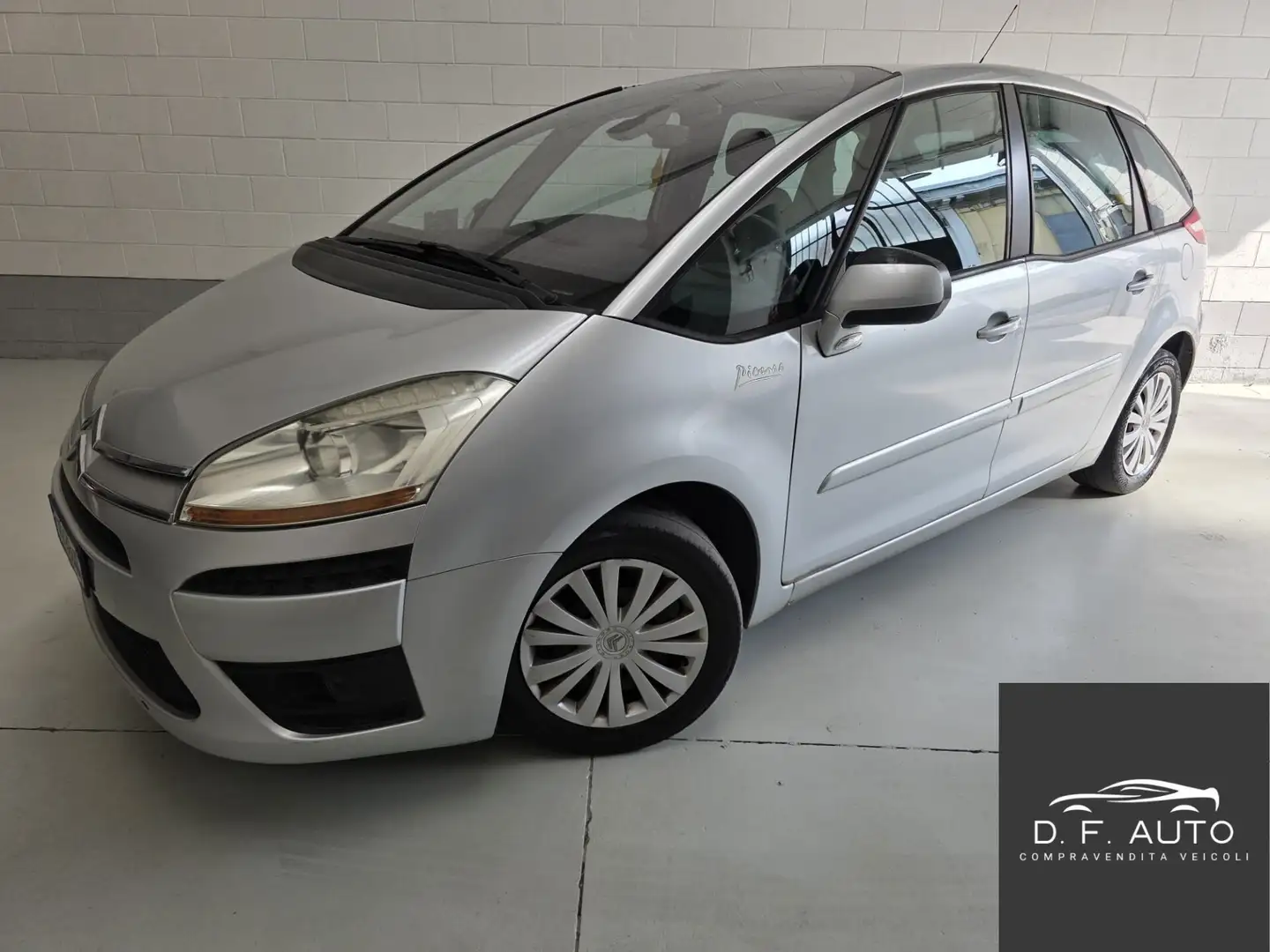 Citroen C4 Picasso 1.6 HDi 110 FAP NEOPATENTATI Argento - 1