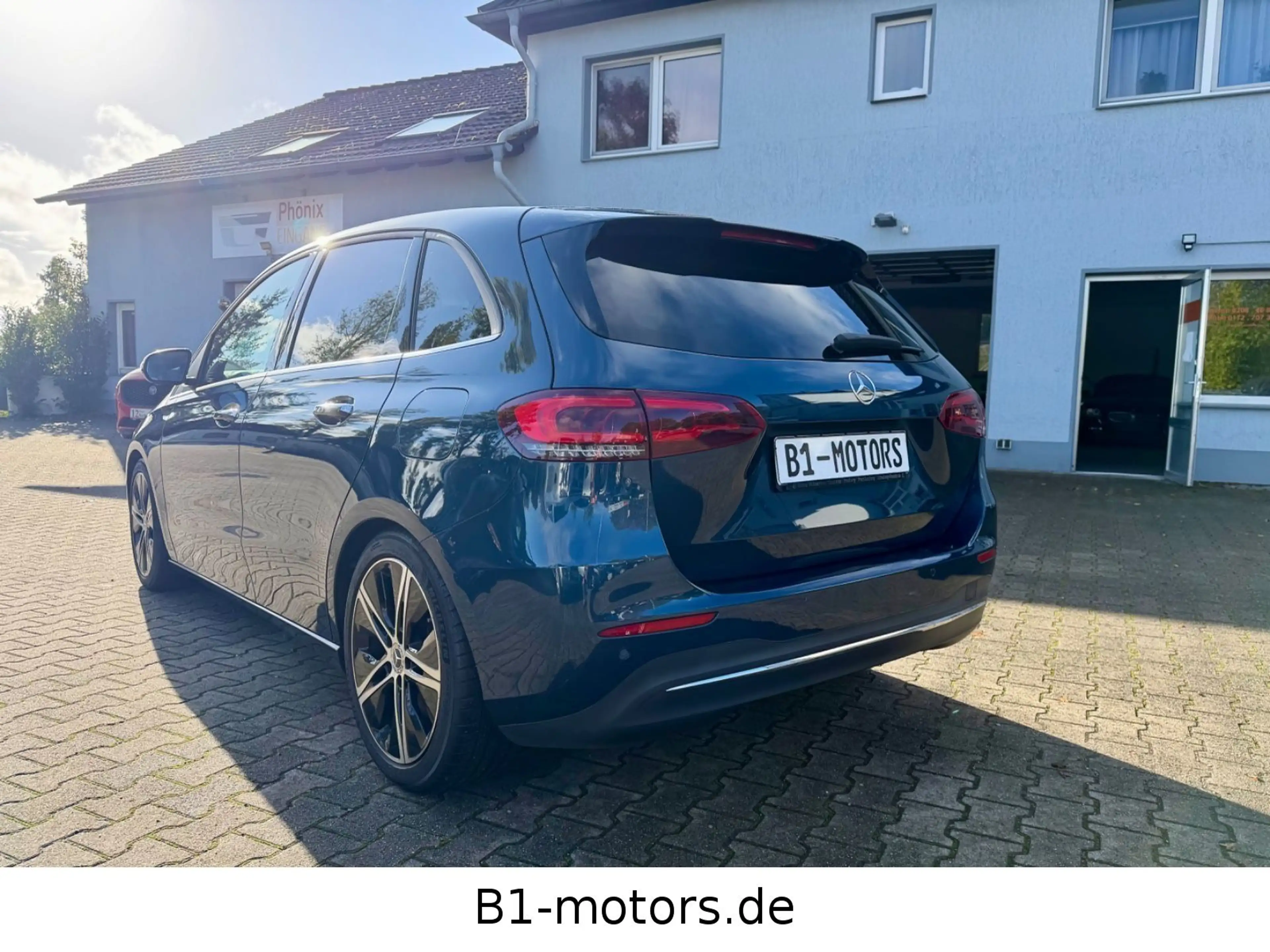 Mercedes-Benz B 220 *Style*Panorama*AMG *CAM 360*AHK*MBUX* — photo 8