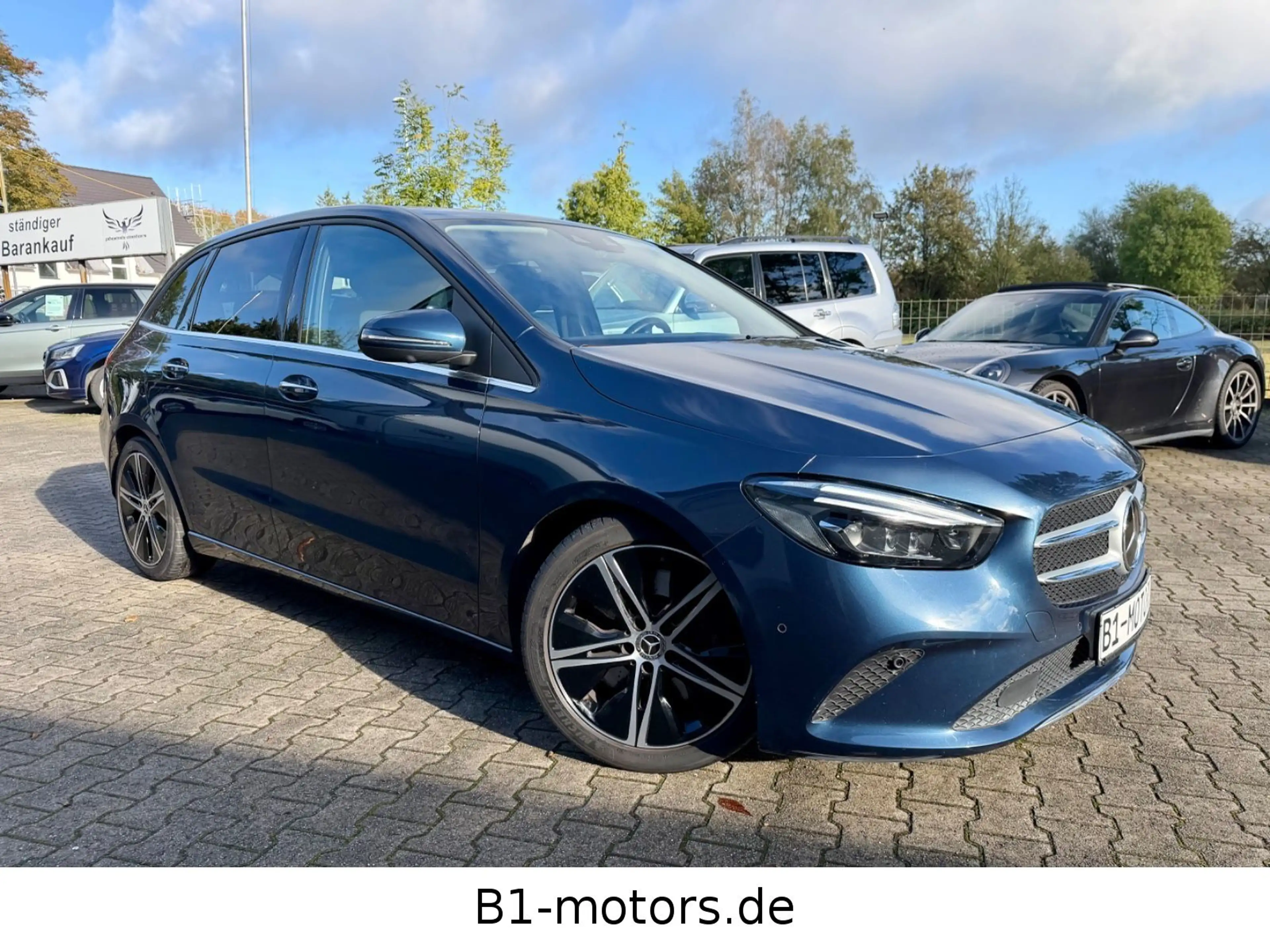 Mercedes-Benz B 220 *Style*Panorama*AMG *CAM 360*AHK*MBUX* — photo 3