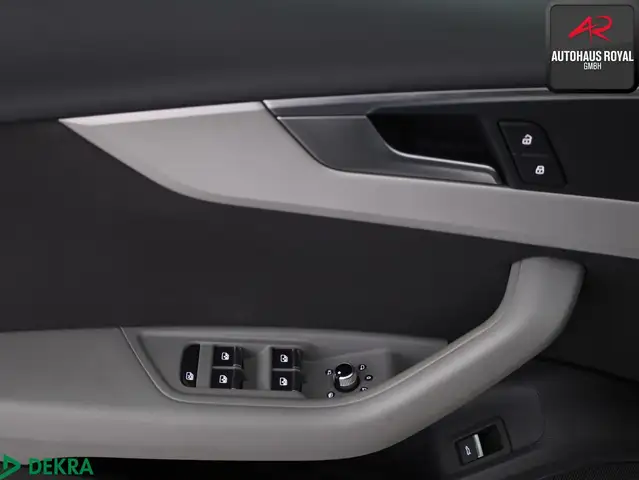 Audi A4 view 14