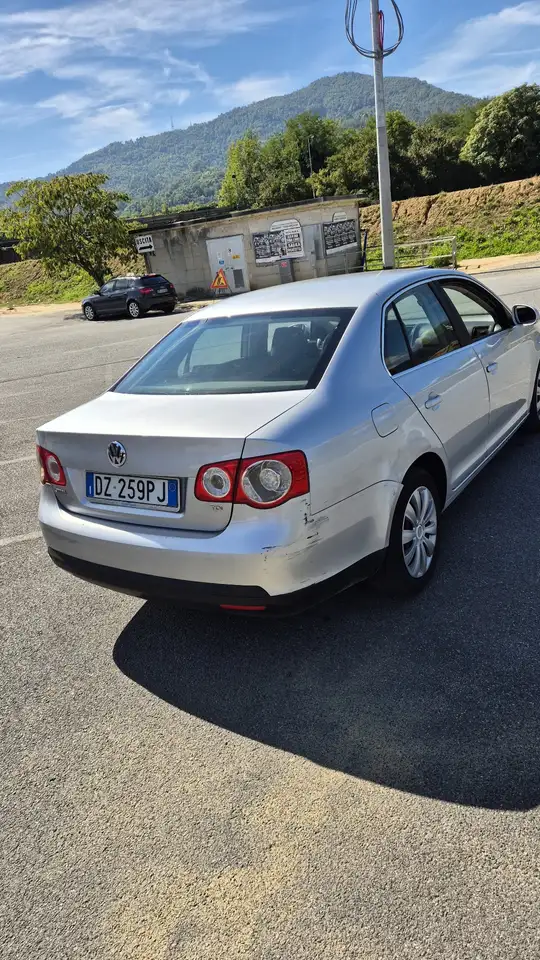 Volkswagen Jetta 1.6 td CL, foto 3