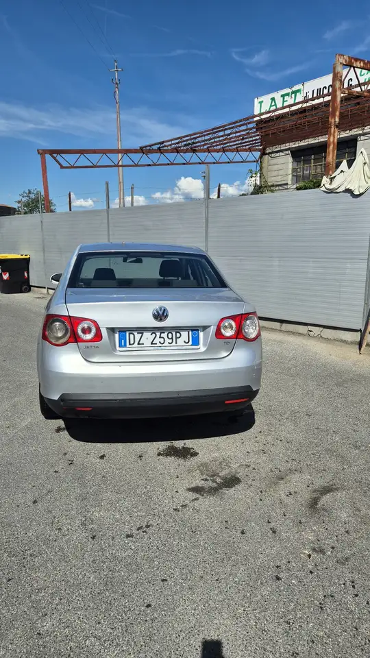 Volkswagen Jetta 1.6 td CL, foto 4