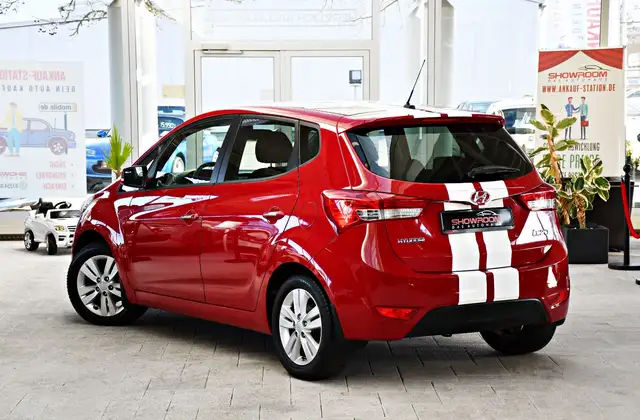 Hyundai Ix20 view 4