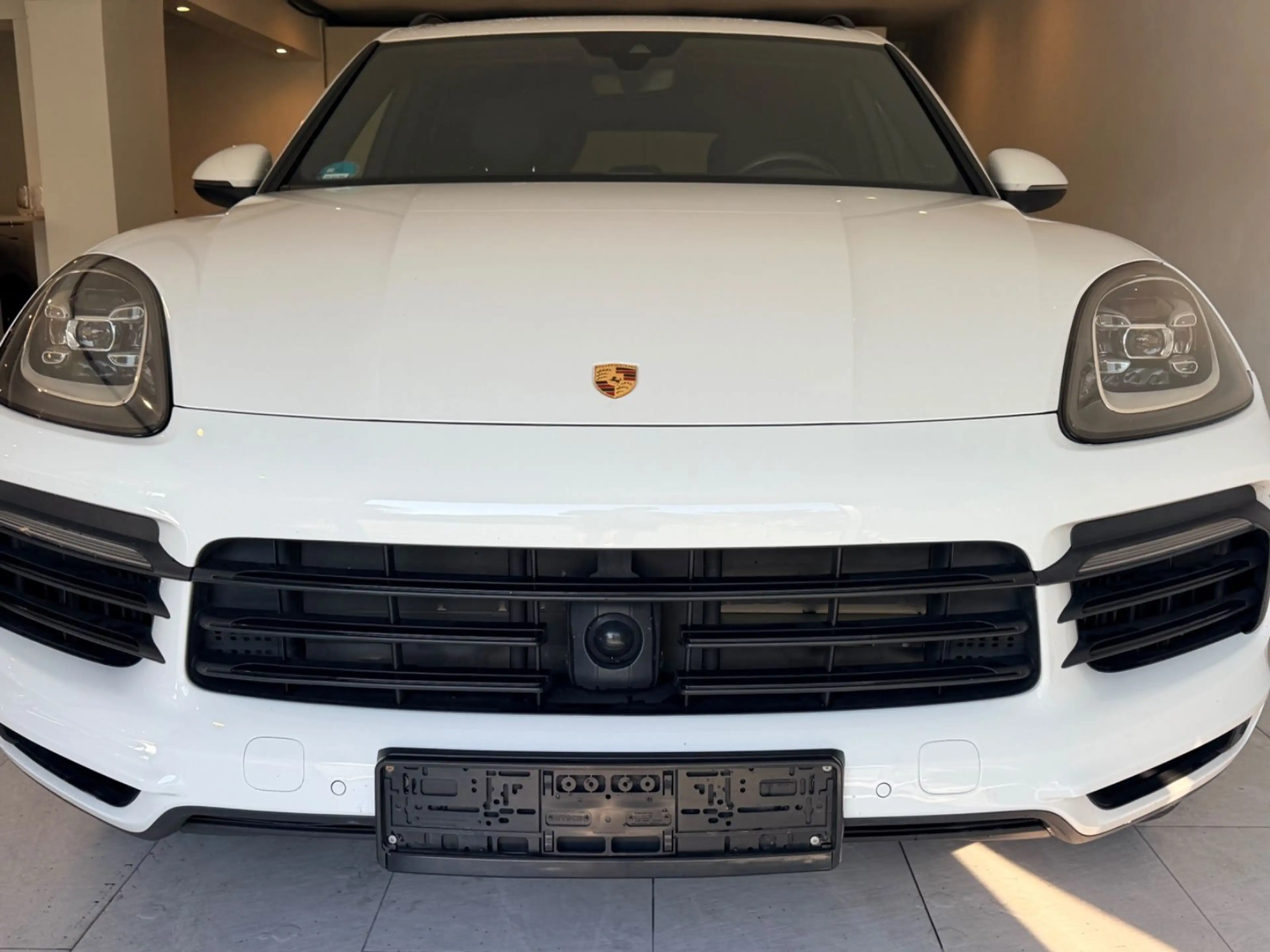 Porsche Cayenne E-Hybrid 1J.Approved*13.000€Rechnung — photo 2