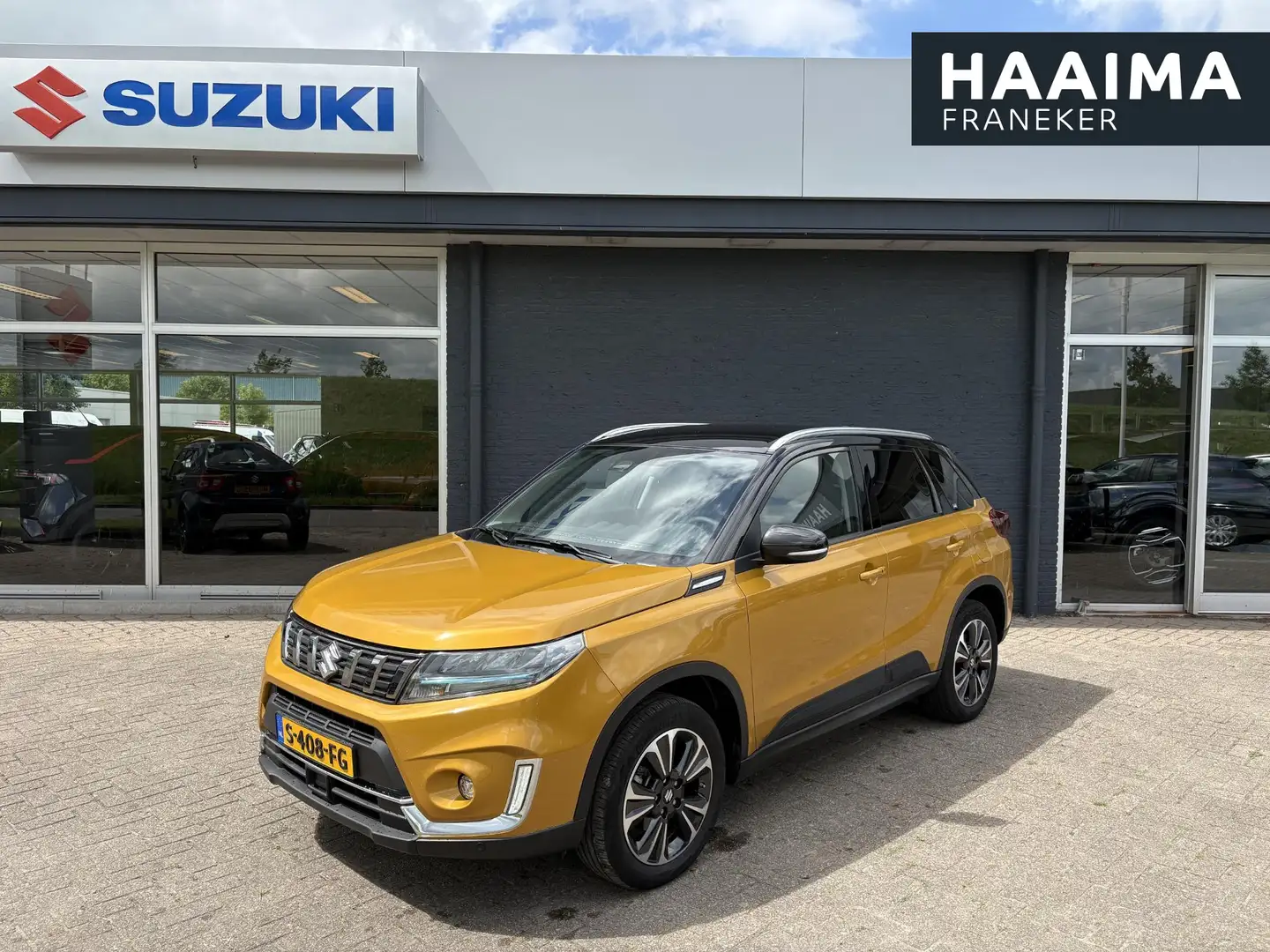 Suzuki Vitara 1.5 Hybrid Style 115pk | Automaat | Camera | Clima Geel - 1