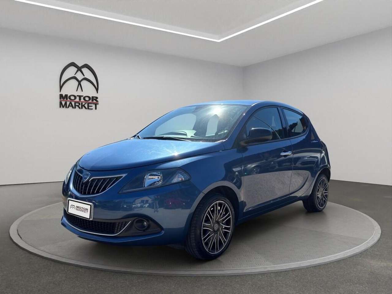 Lancia Ypsilon 1.0 firefly hybrid Gold s&s 70cv
