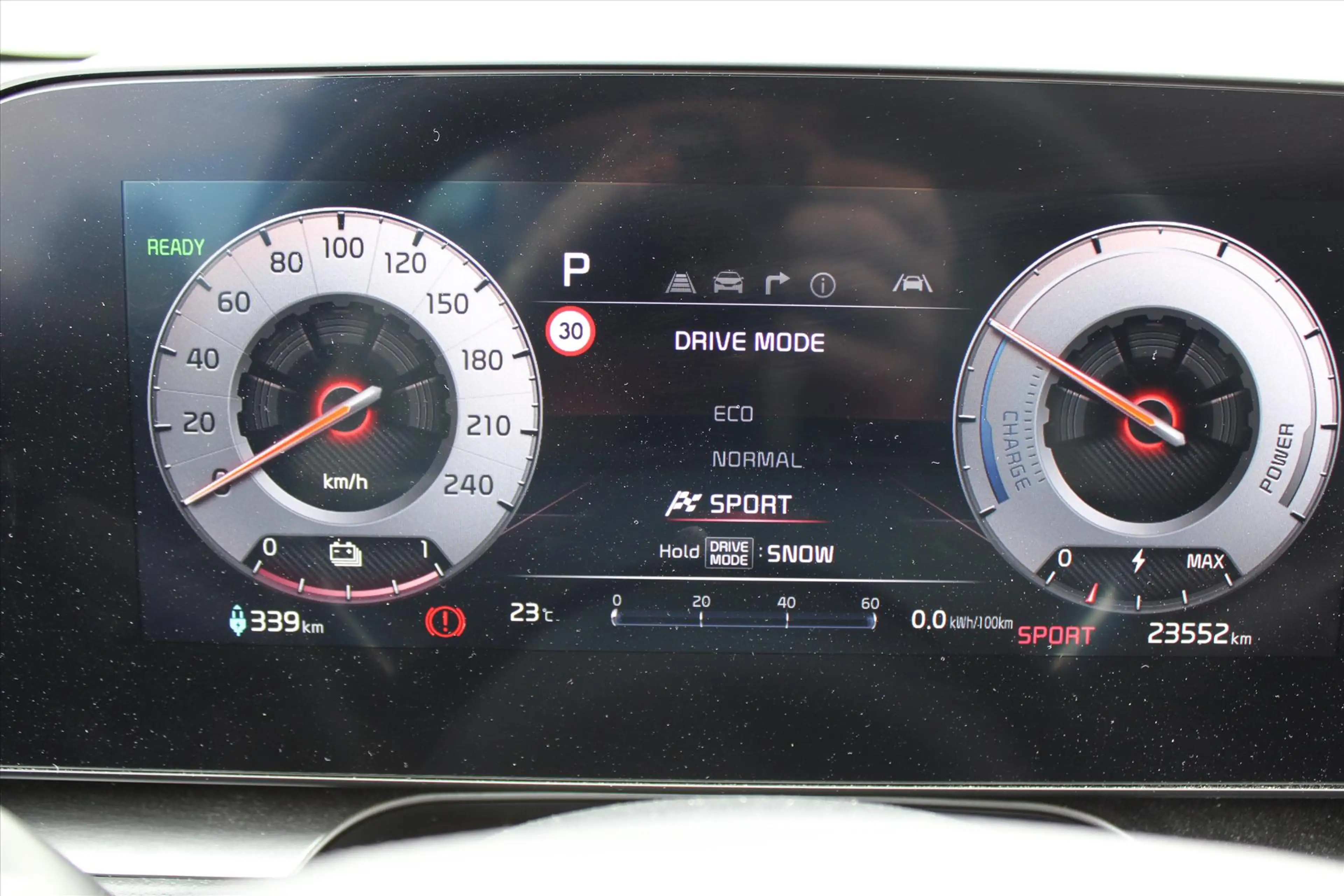 Kia e-Niro 64,8 kWh 204pk Aut DynamicLine, Stoel en Stuurverw — photo 10