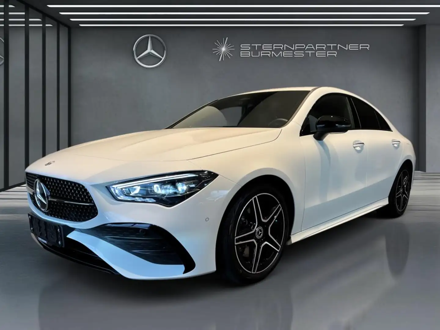 Mercedes-Benz CLA 200 AMG+Night+Kamera+Distronic+Ambiente+SHZ+ Weiß - 2
