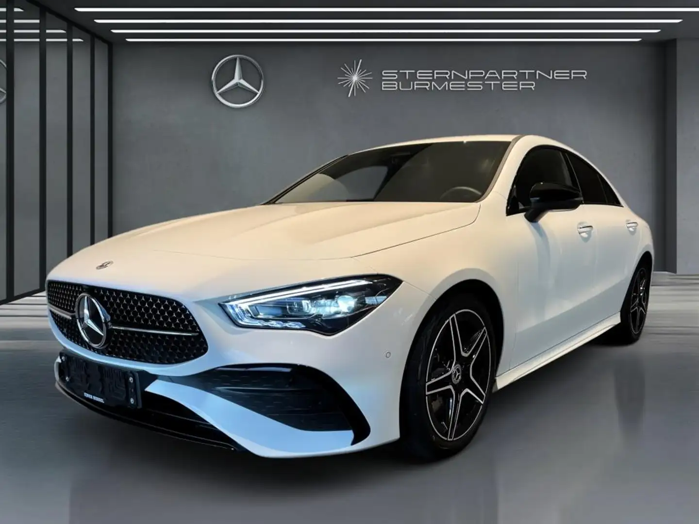 Mercedes-Benz CLA 200 AMG+Night+Kamera+Distronic+Ambiente+SHZ+ Weiß - 1