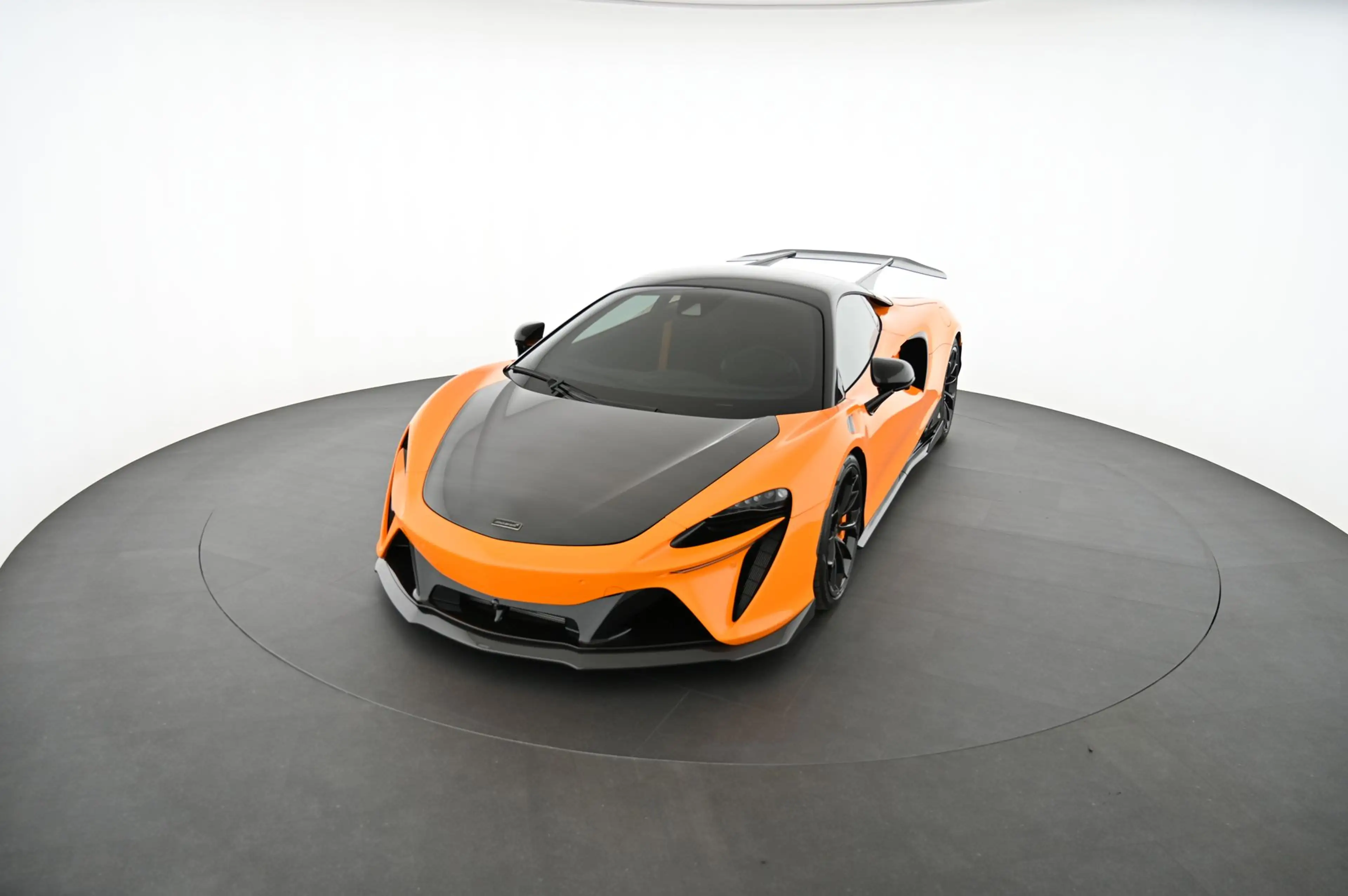 McLaren Artura NOVITEC EXP € 198.733,- — photo 23