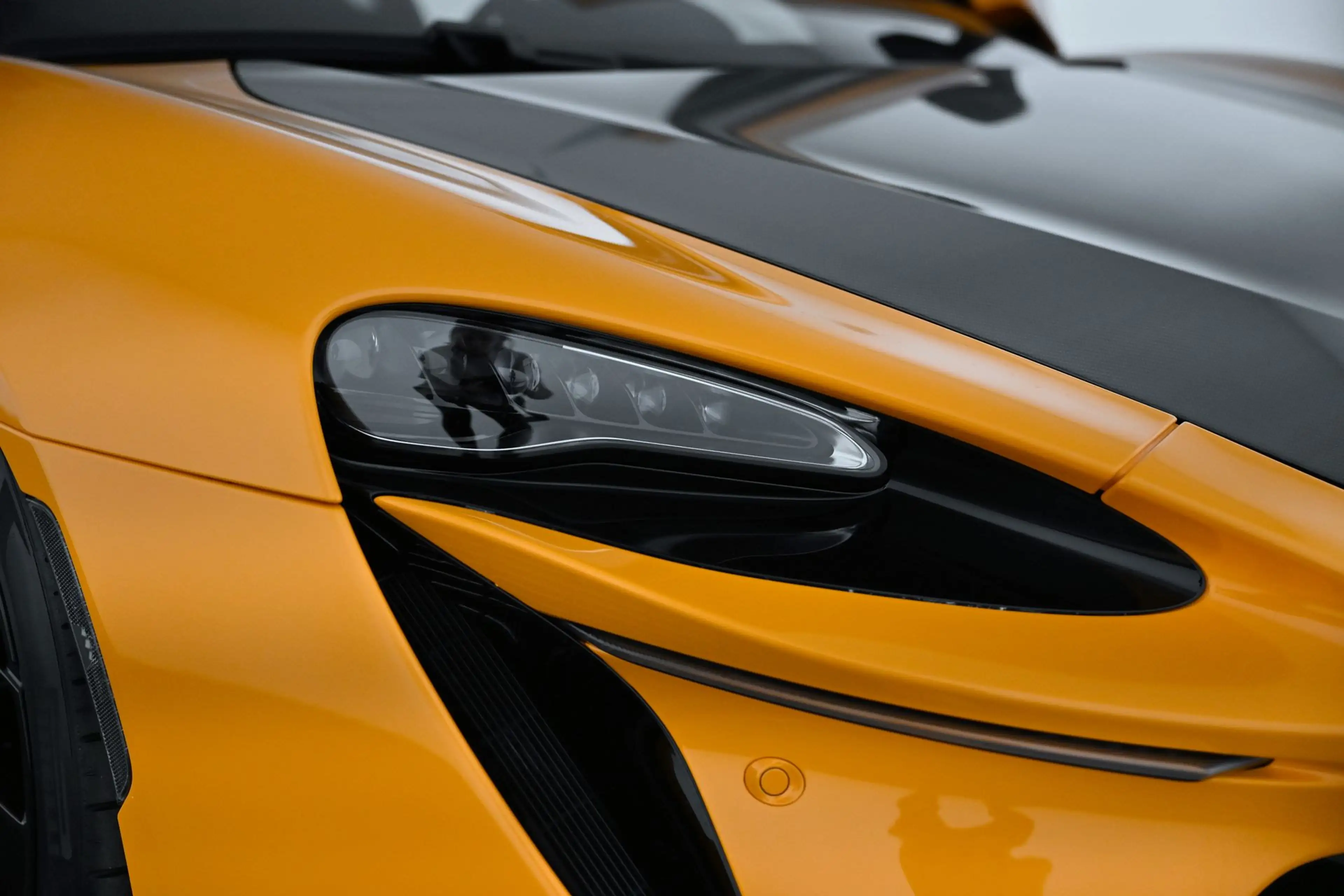 McLaren Artura NOVITEC EXP € 198.733,- — photo 27