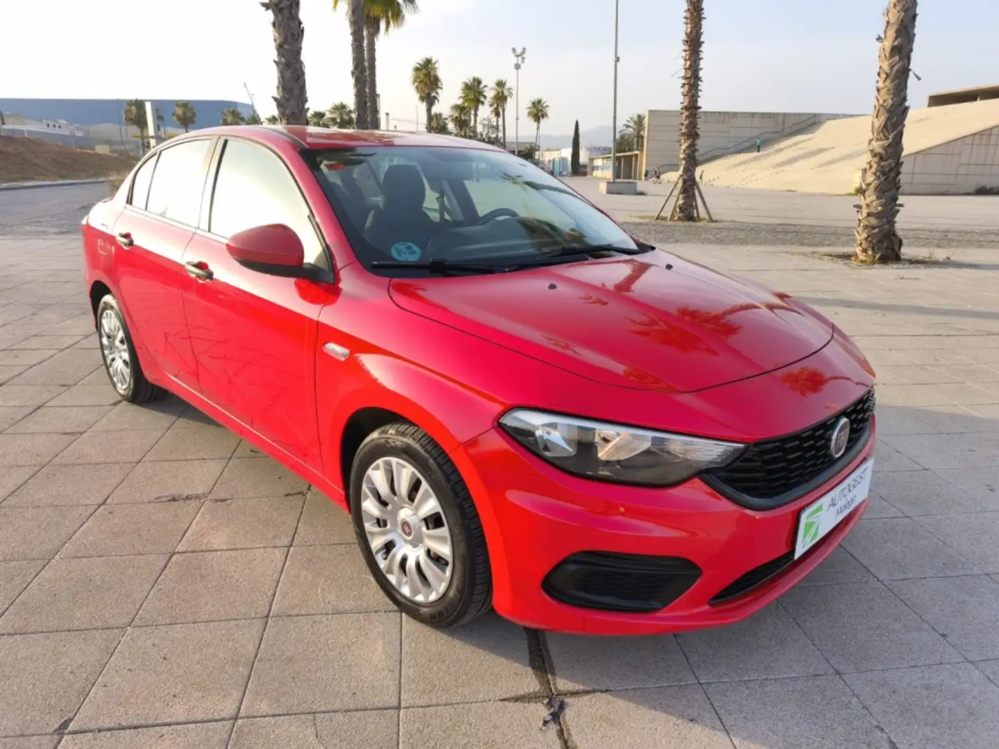Fiat Tipo Sedán 1.4 Street Rojo - 2