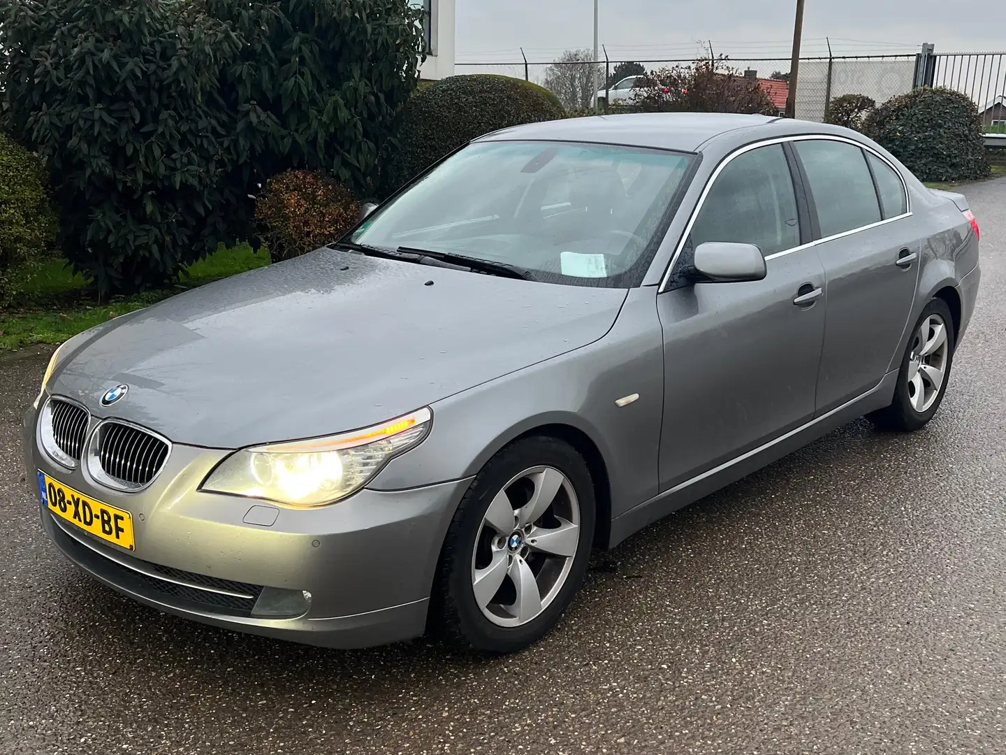 BMW 523 523 523i Executive Zilver - 1