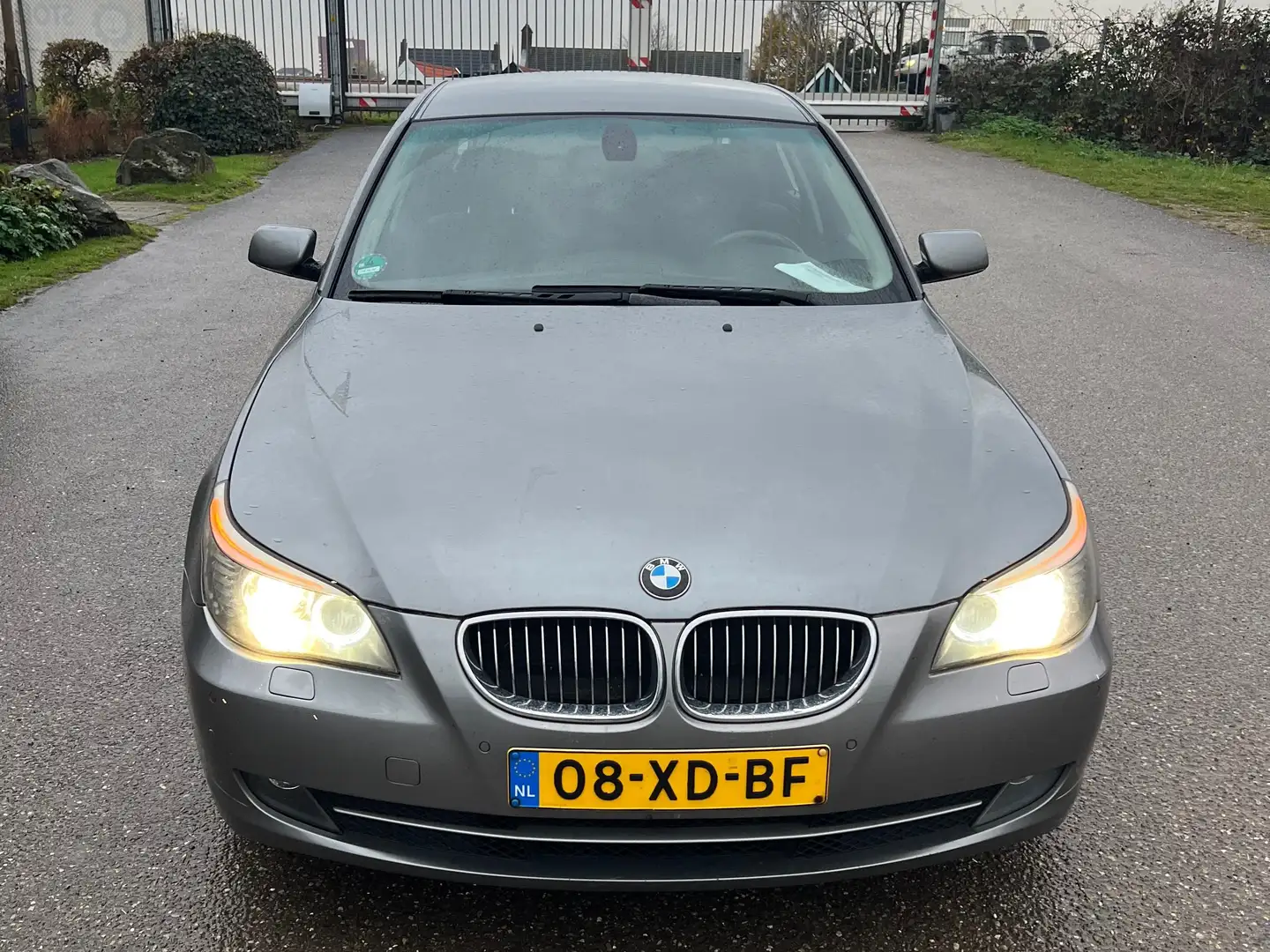 BMW 523 523 523i Executive Zilver - 2