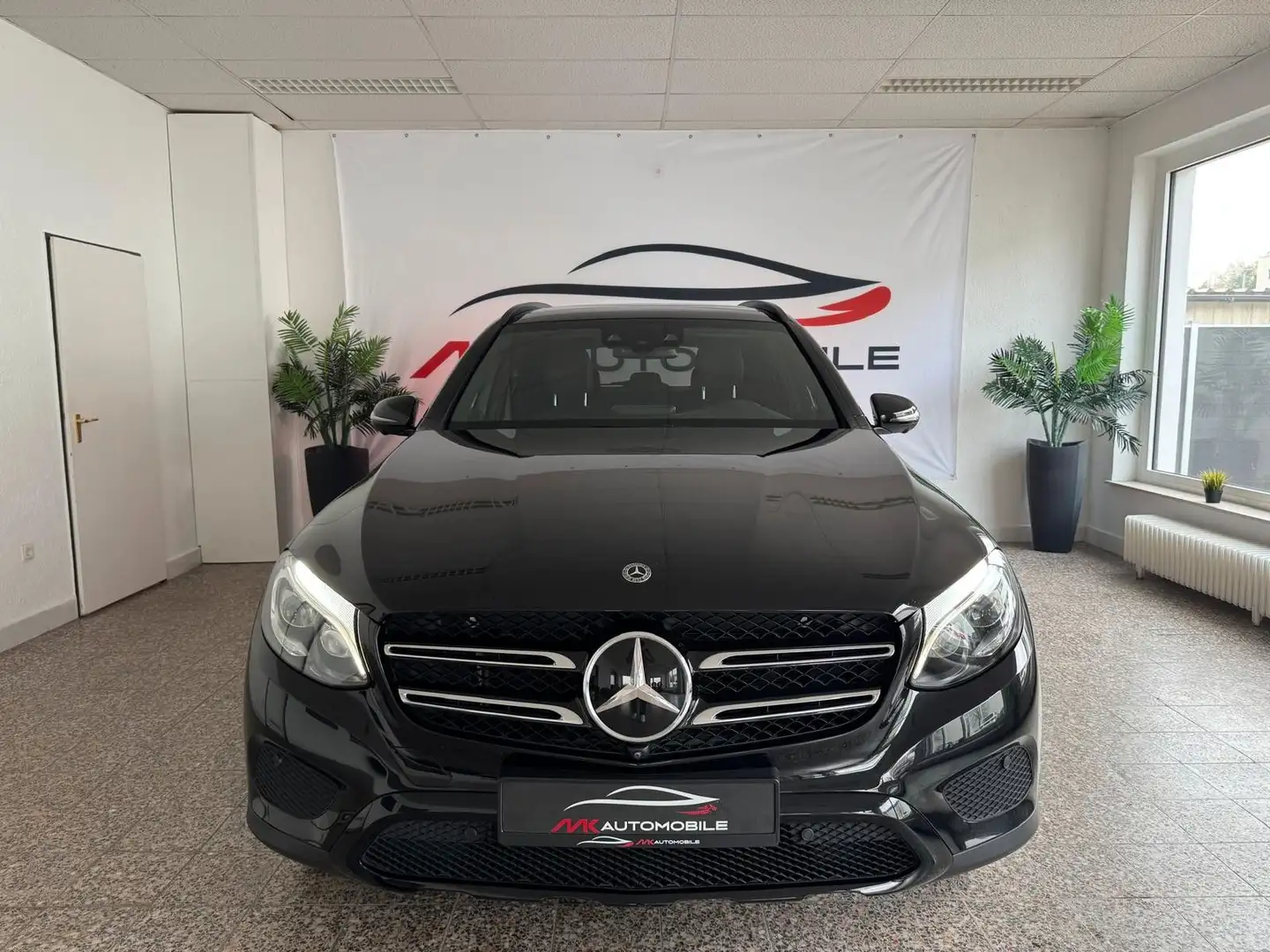 Mercedes-Benz GLC 350 d 4MATIC AMG LINE 360° PANO AHK LUFTFEDER Noir - 2