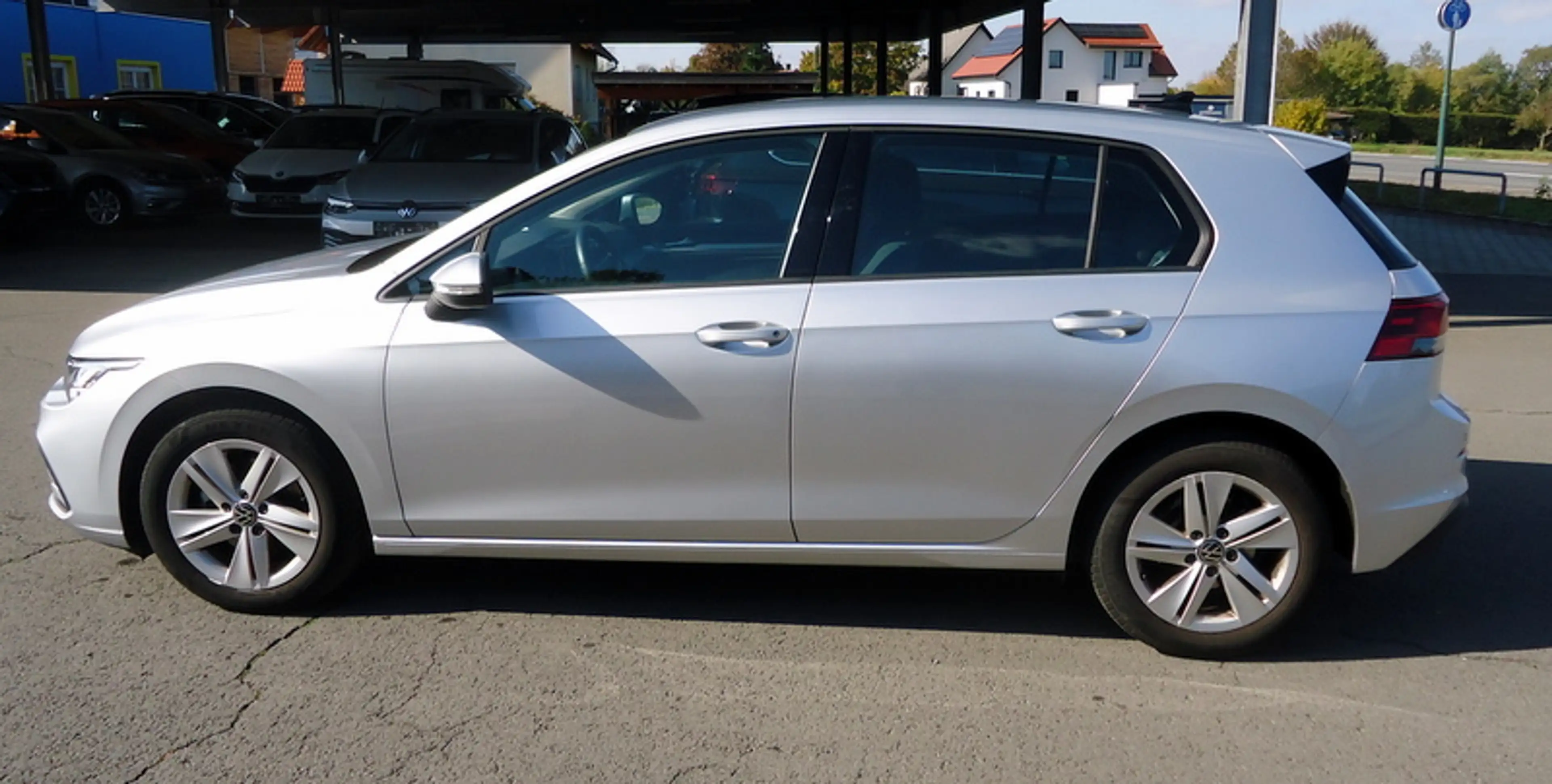 Volkswagen Golf Life TSI **Klima**LED**ACC** — photo 9